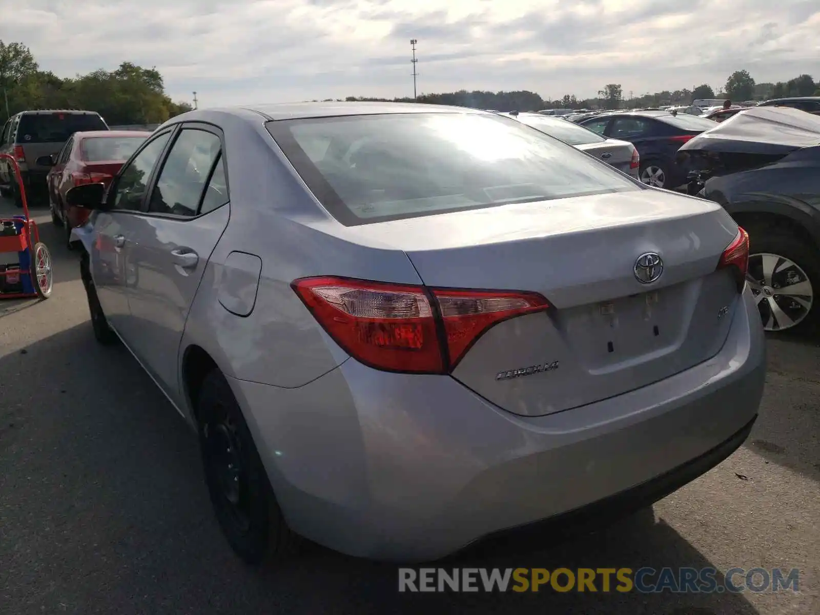 3 Photograph of a damaged car 5YFBURHE3KP937936 TOYOTA COROLLA 2019