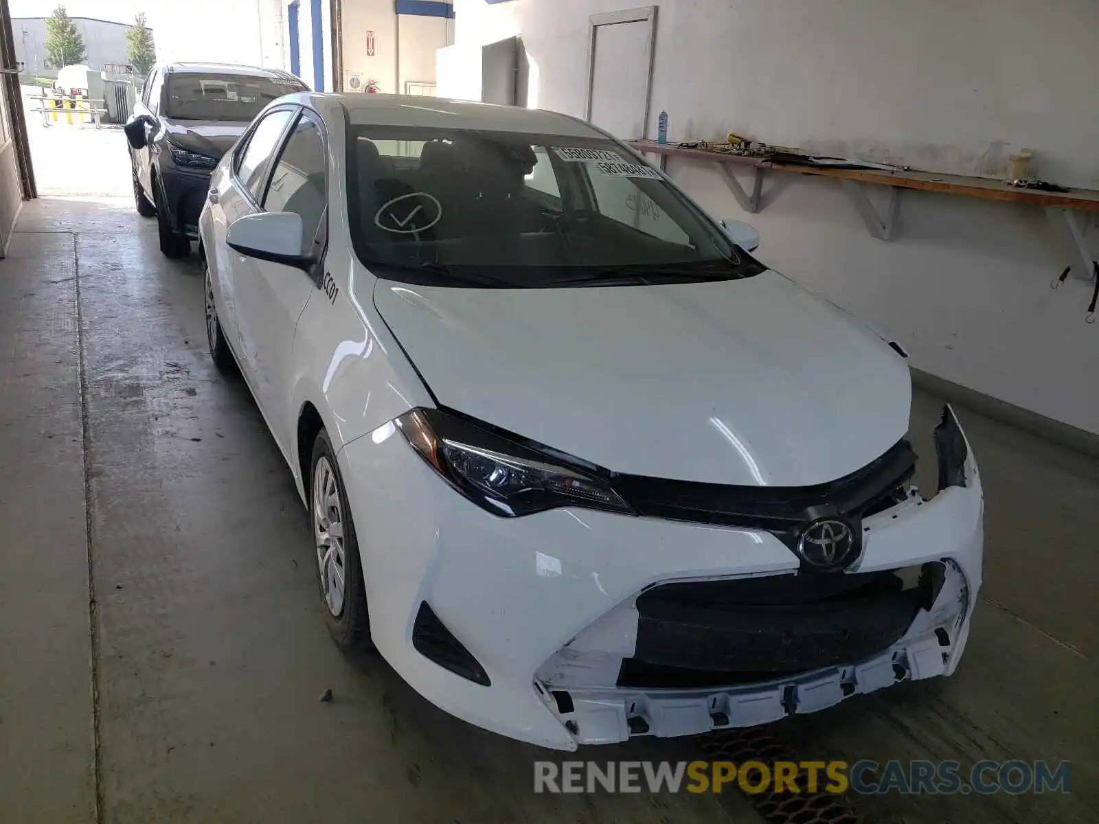 1 Photograph of a damaged car 5YFBURHE3KP938276 TOYOTA COROLLA 2019