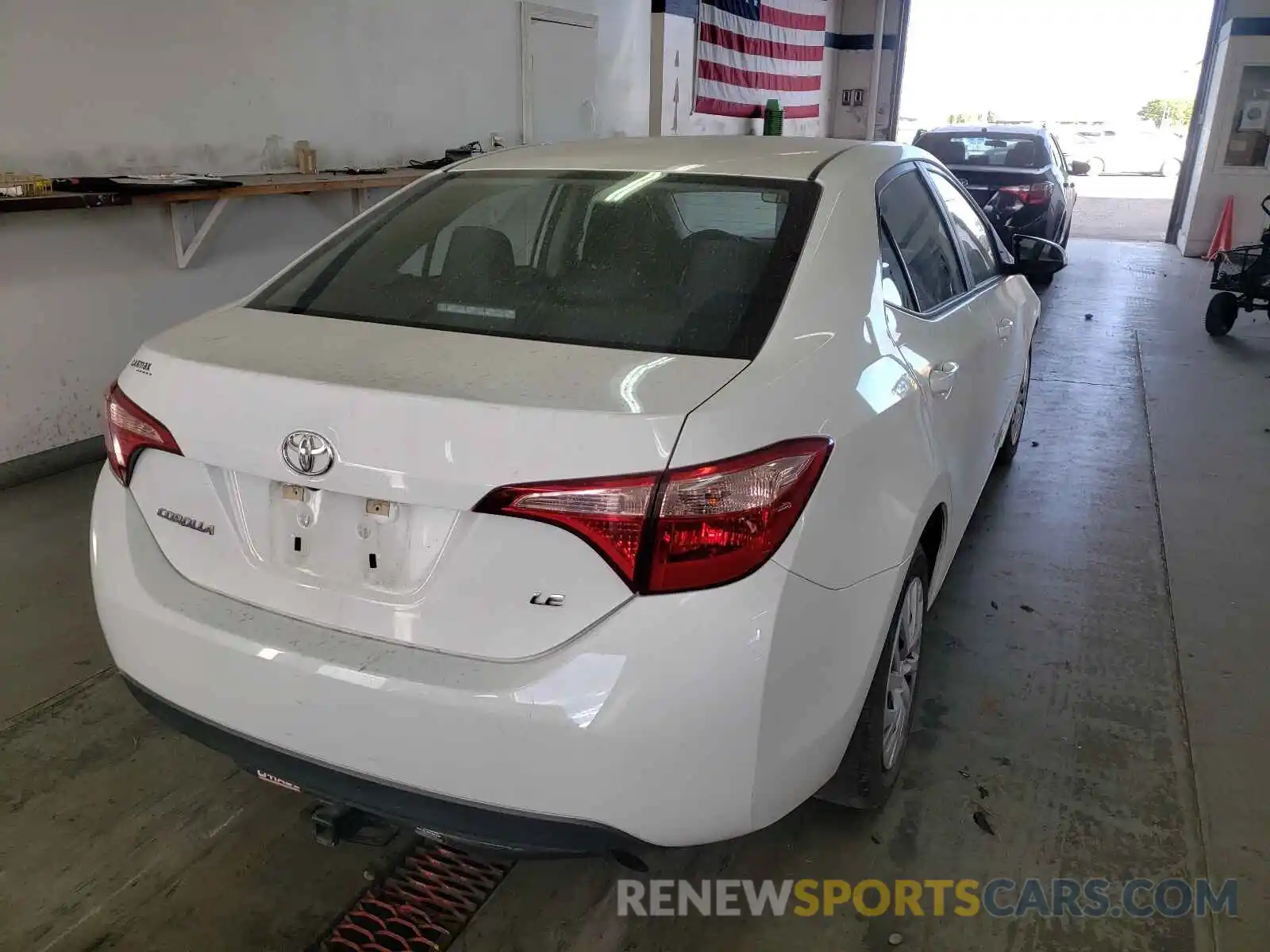 4 Photograph of a damaged car 5YFBURHE3KP938276 TOYOTA COROLLA 2019