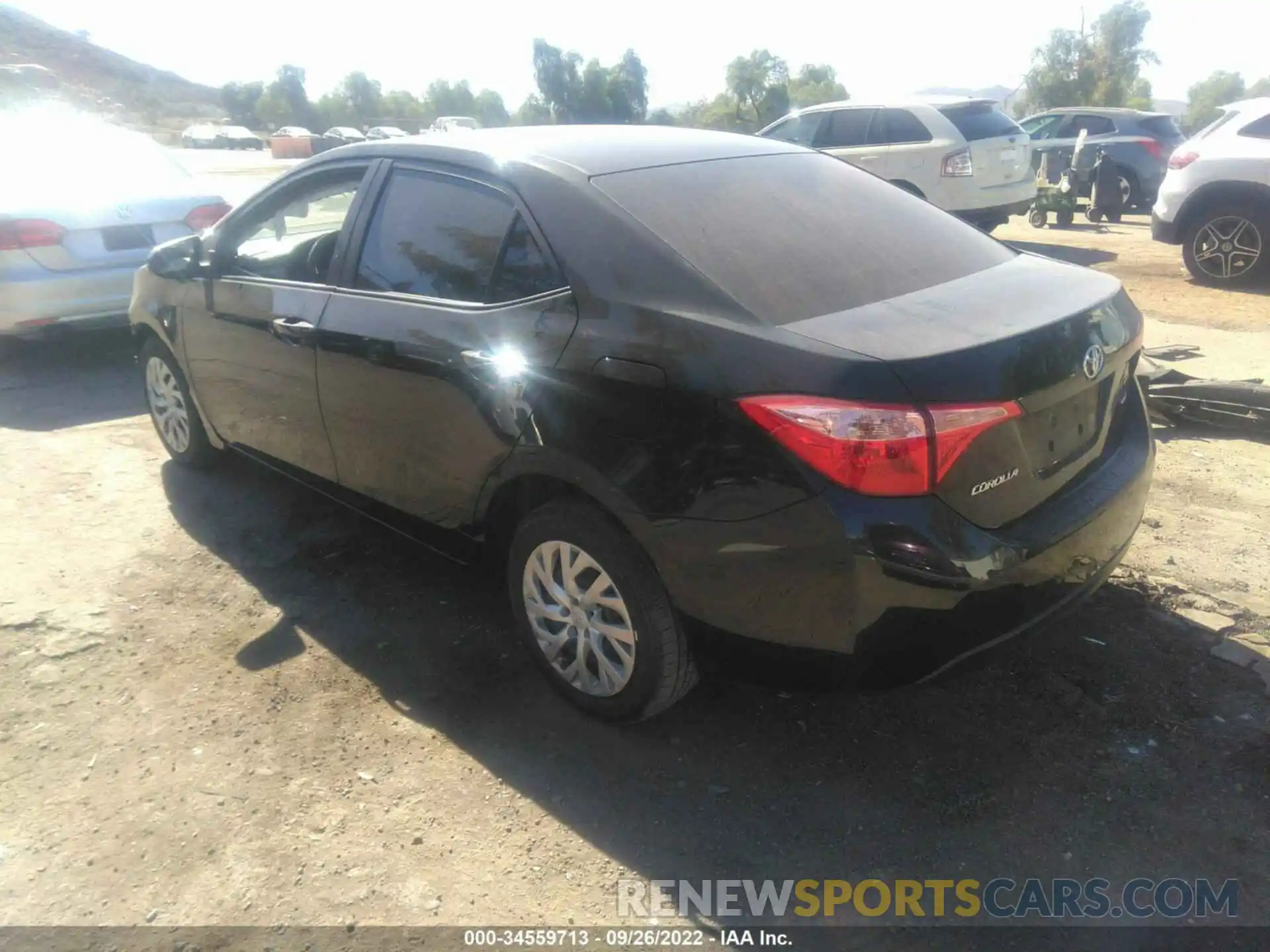 3 Photograph of a damaged car 5YFBURHE3KP938858 TOYOTA COROLLA 2019