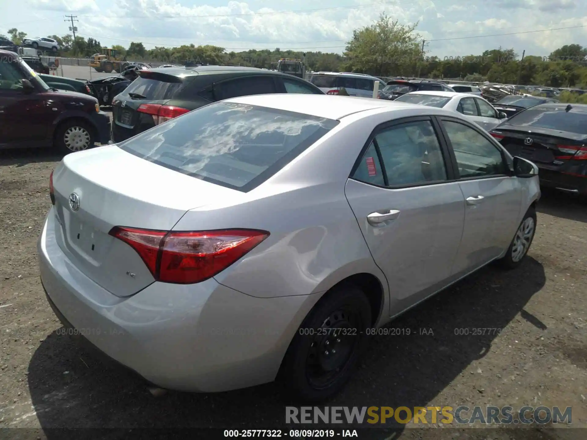 4 Photograph of a damaged car 5YFBURHE3KP938939 TOYOTA COROLLA 2019