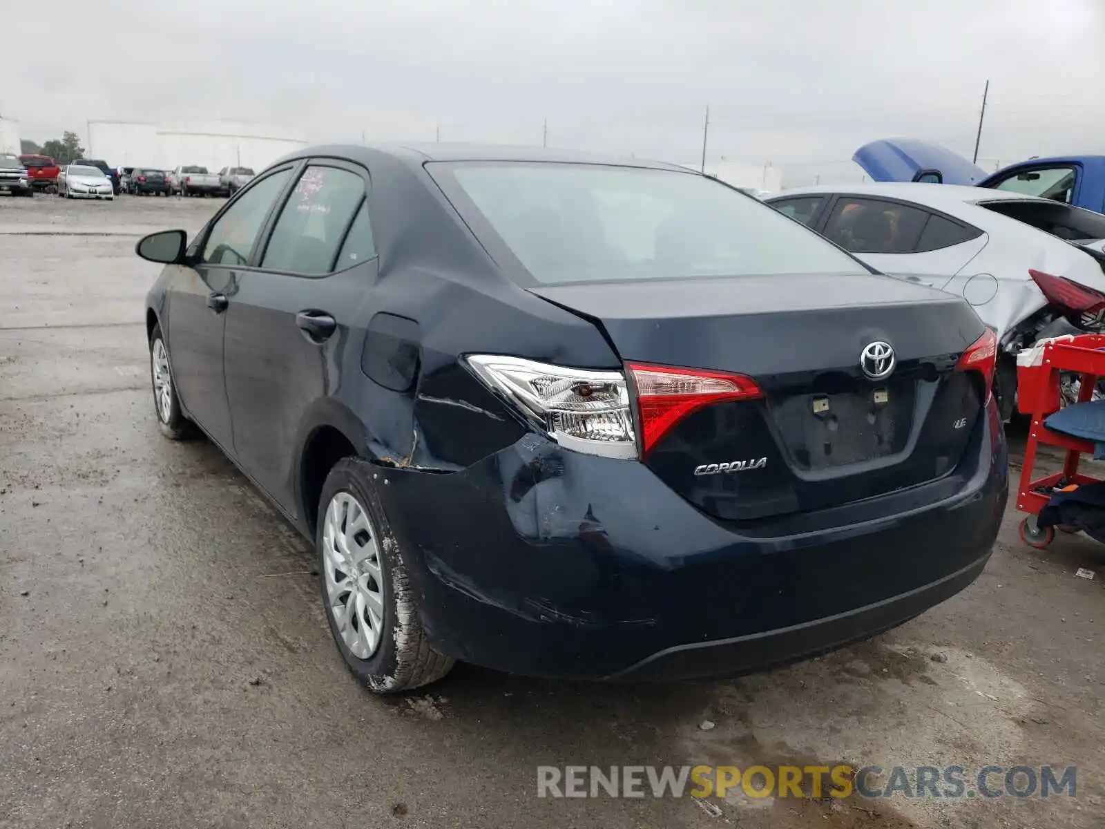 3 Photograph of a damaged car 5YFBURHE3KP938987 TOYOTA COROLLA 2019