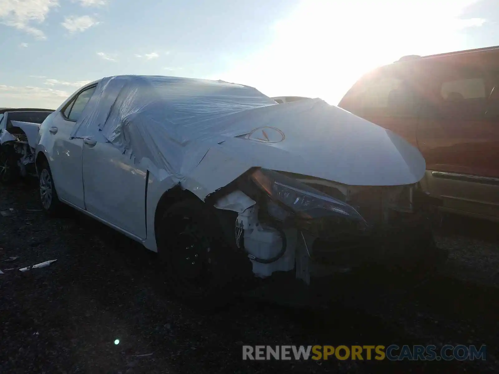 1 Photograph of a damaged car 5YFBURHE3KP939170 TOYOTA COROLLA 2019