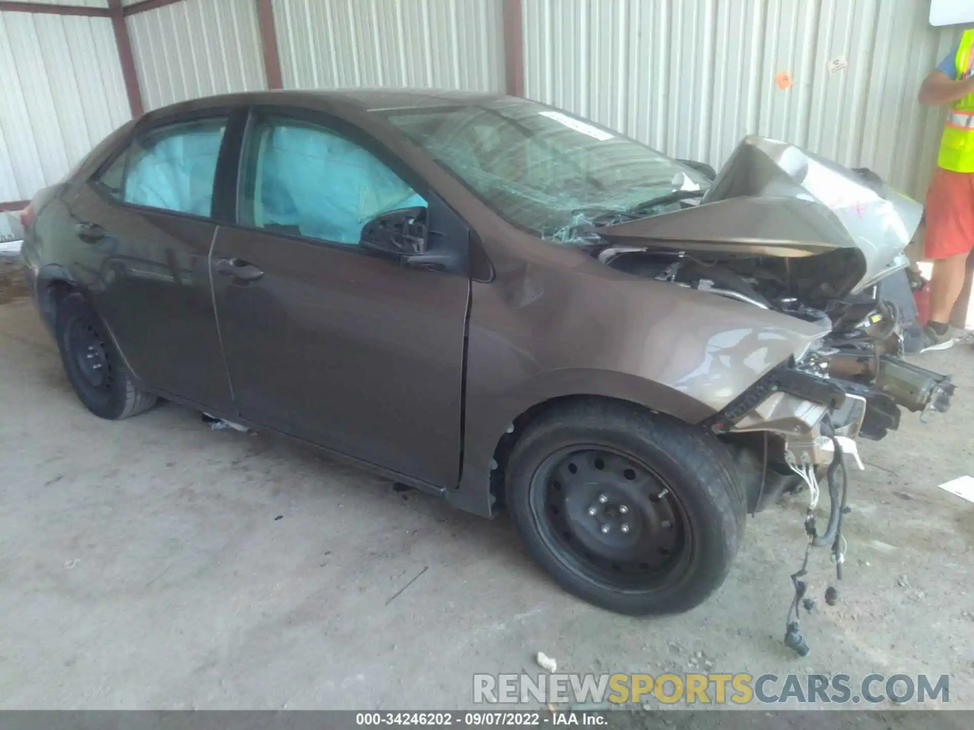 1 Photograph of a damaged car 5YFBURHE3KP940383 TOYOTA COROLLA 2019