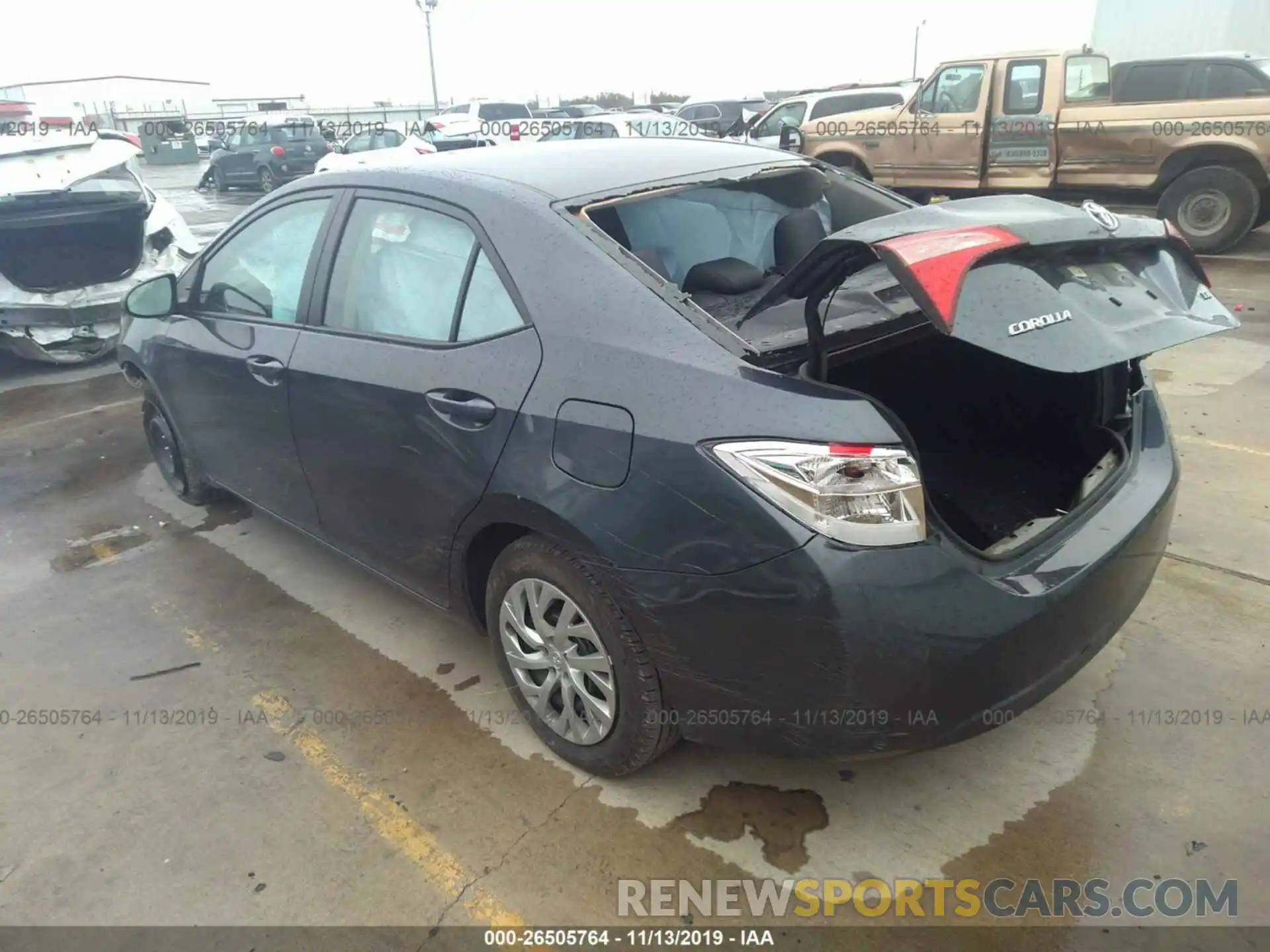 3 Photograph of a damaged car 5YFBURHE3KP940674 TOYOTA COROLLA 2019