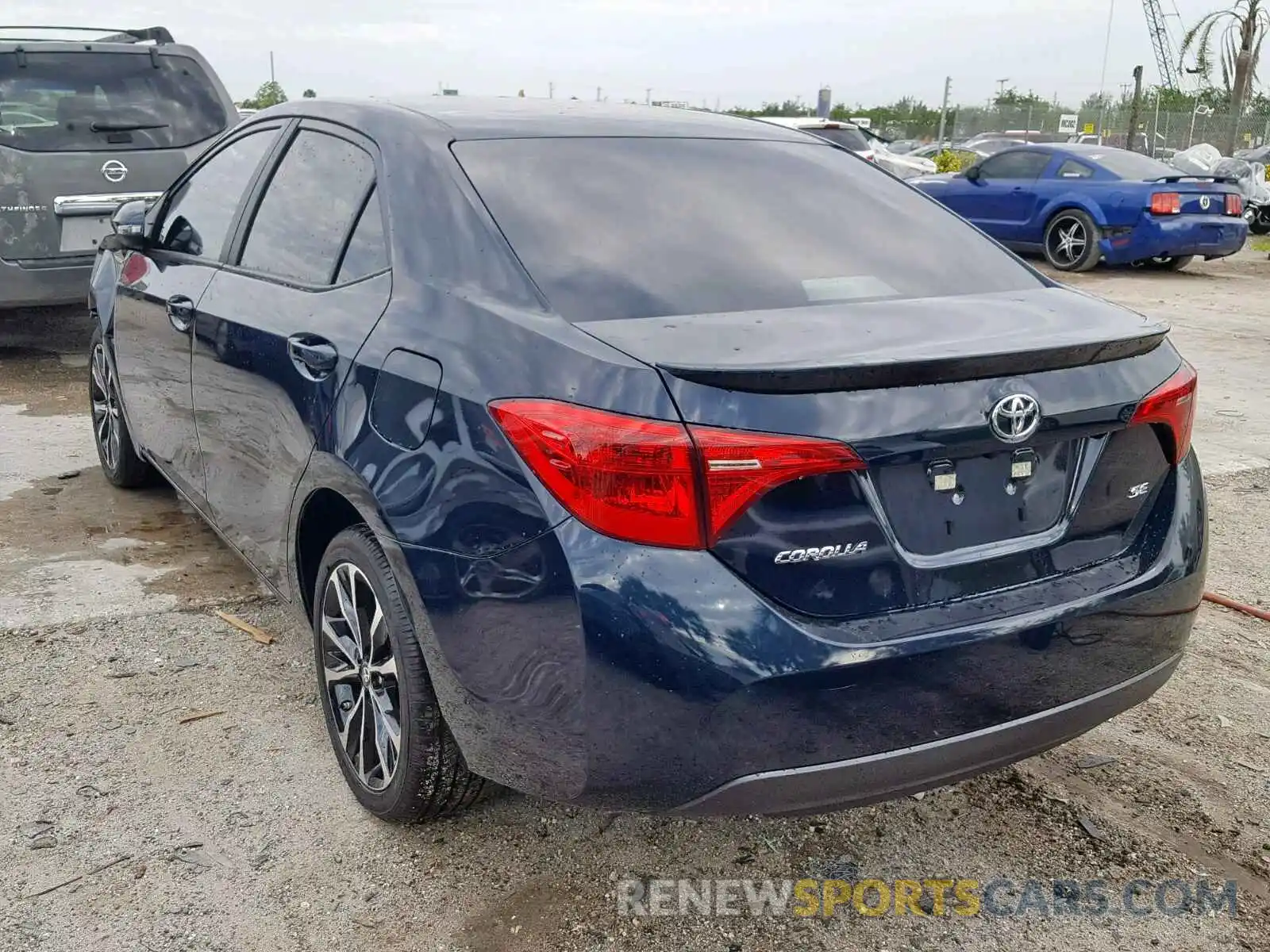 3 Photograph of a damaged car 5YFBURHE3KP941226 TOYOTA COROLLA 2019