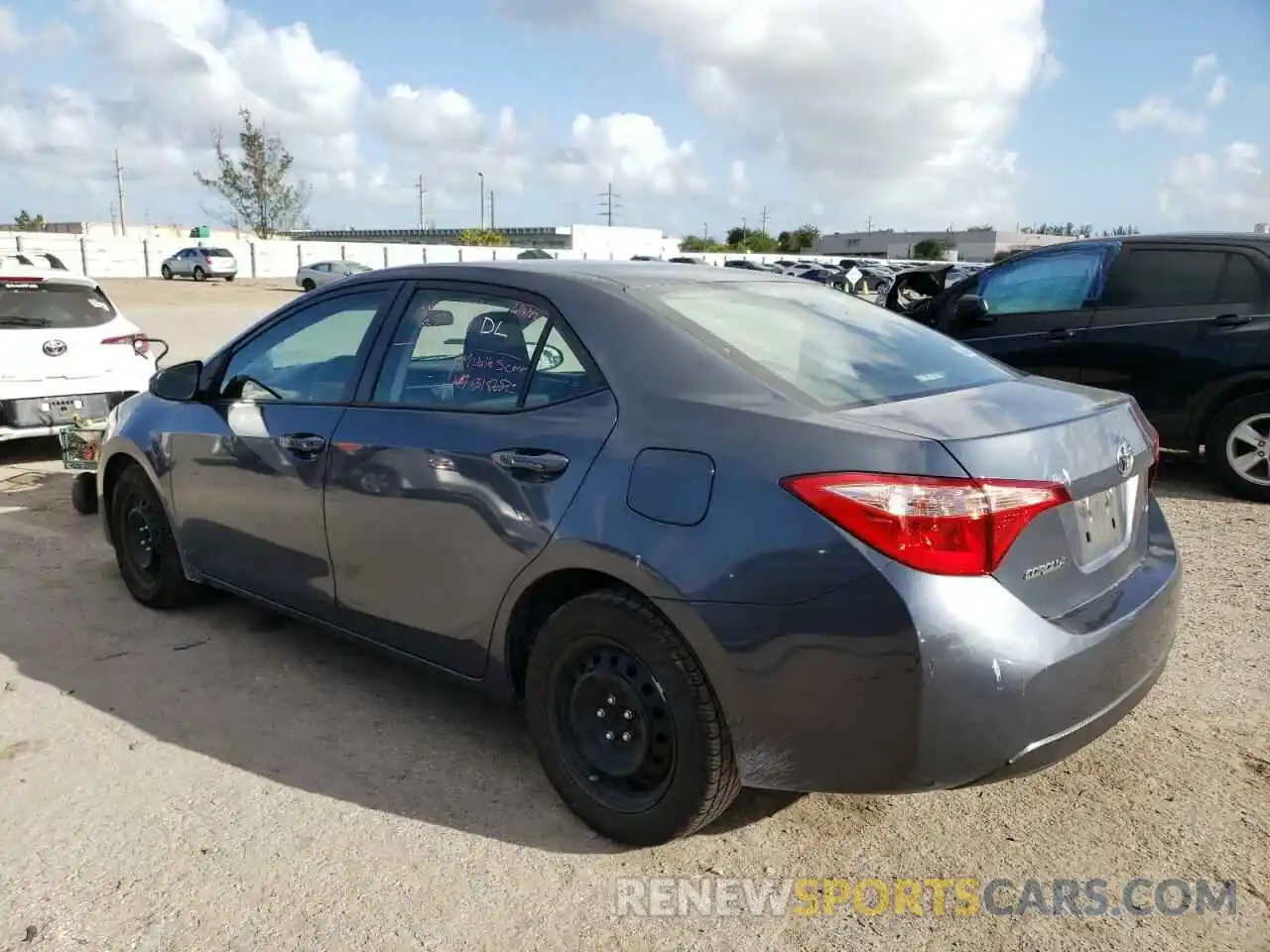 3 Photograph of a damaged car 5YFBURHE3KP941498 TOYOTA COROLLA 2019