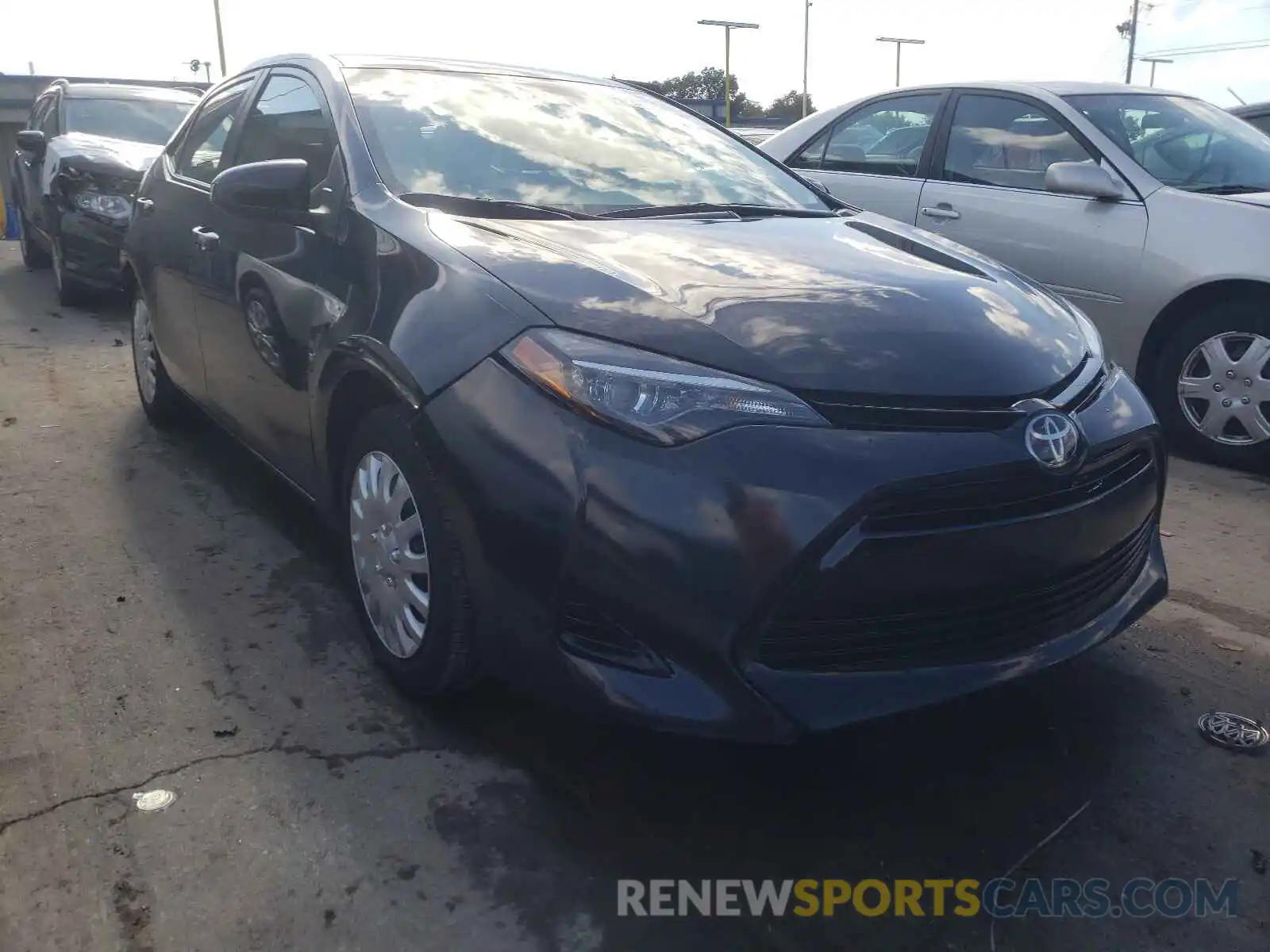 1 Photograph of a damaged car 5YFBURHE3KP941629 TOYOTA COROLLA 2019