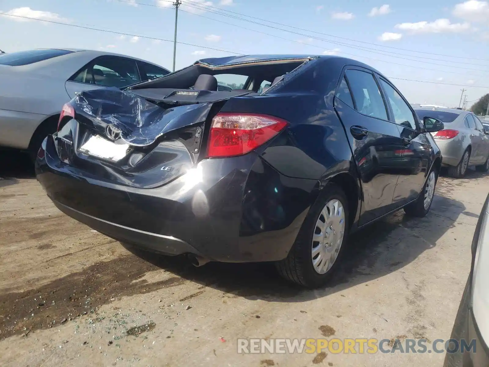 4 Photograph of a damaged car 5YFBURHE3KP941629 TOYOTA COROLLA 2019