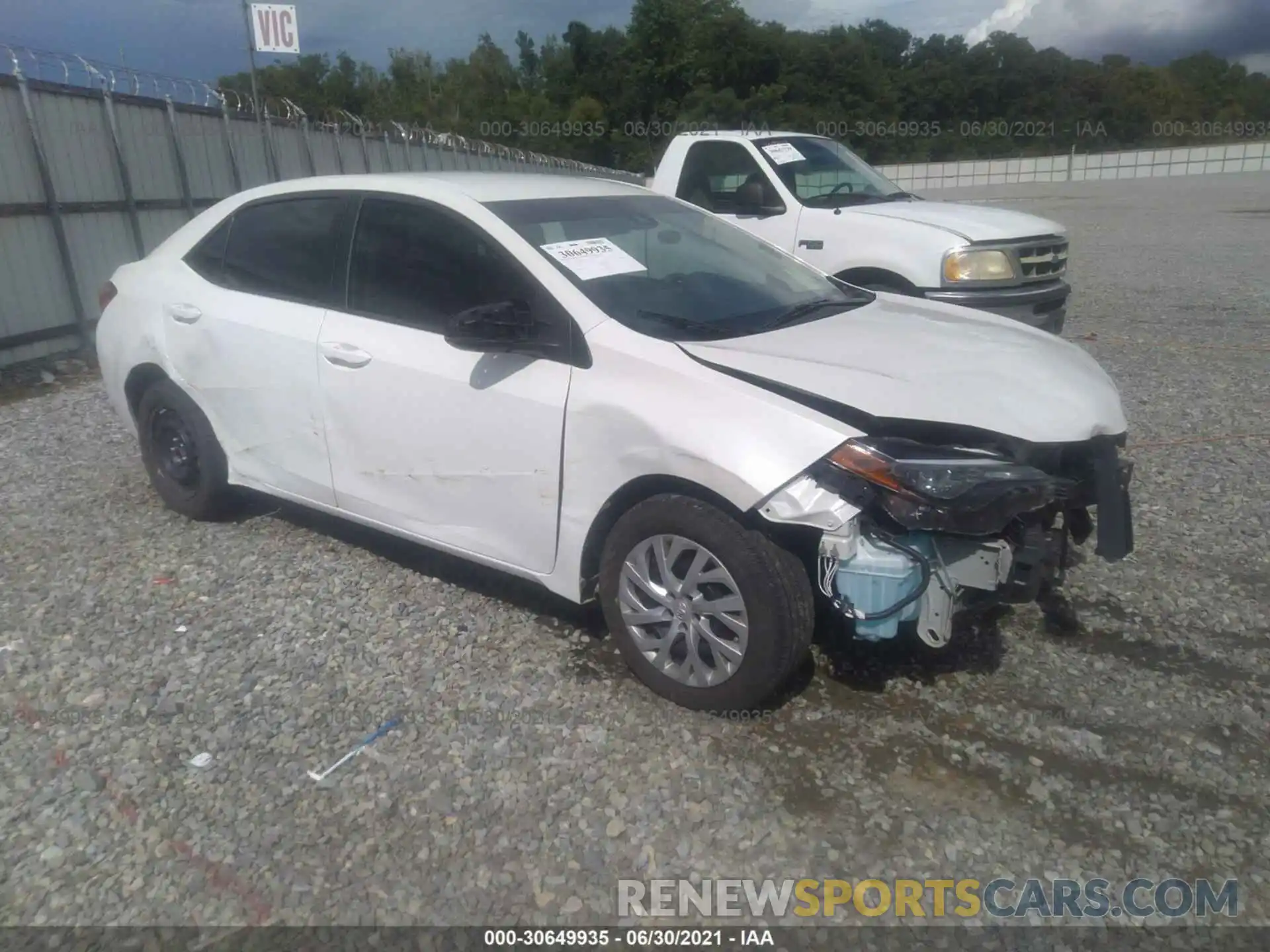 1 Photograph of a damaged car 5YFBURHE3KP942909 TOYOTA COROLLA 2019