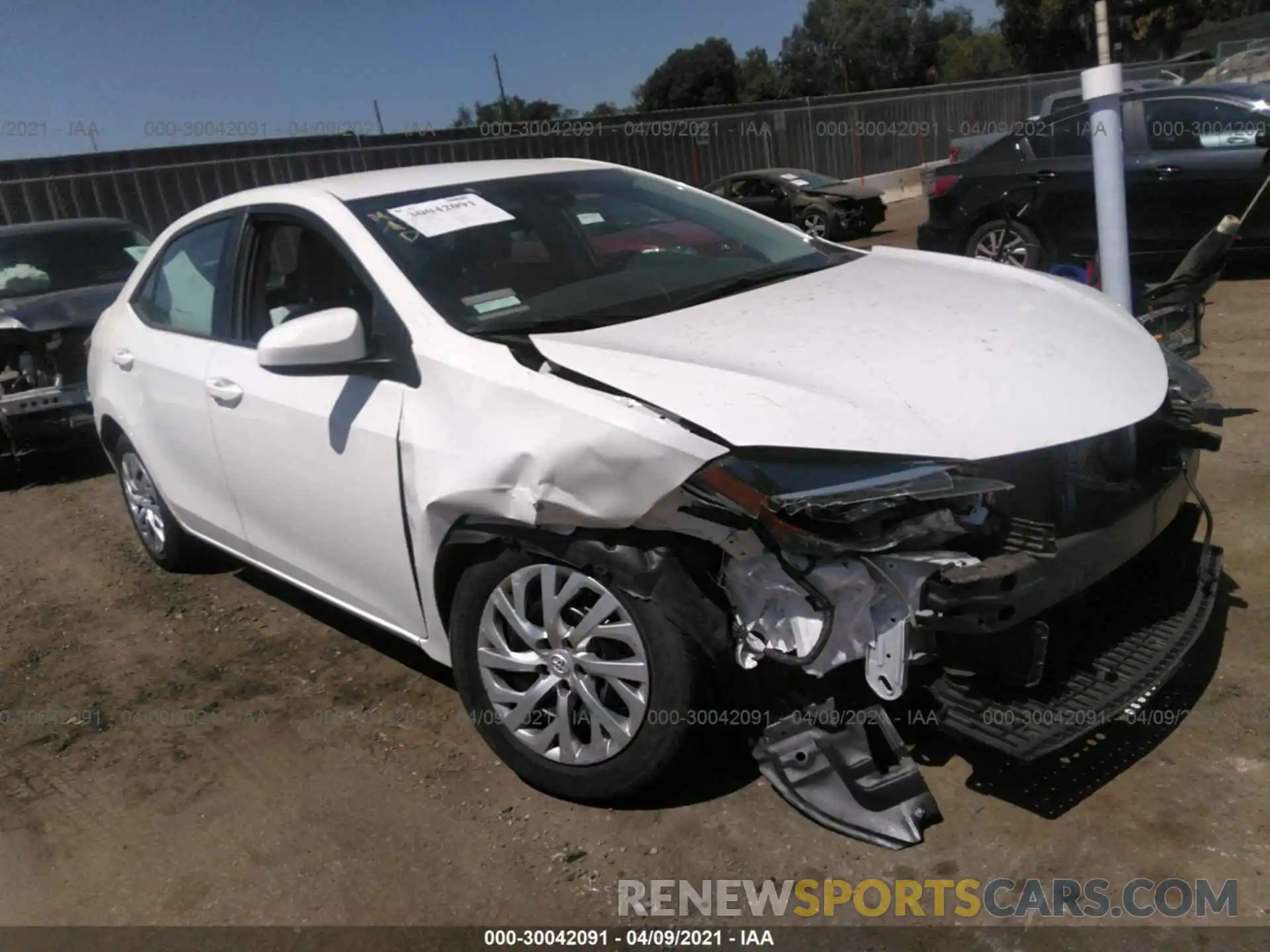 1 Photograph of a damaged car 5YFBURHE3KP944868 TOYOTA COROLLA 2019