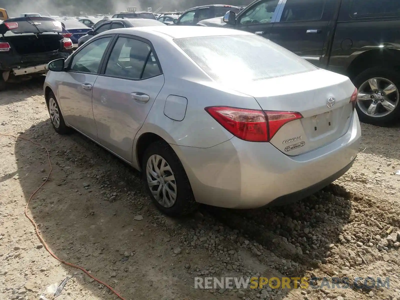 3 Photograph of a damaged car 5YFBURHE3KP944949 TOYOTA COROLLA 2019