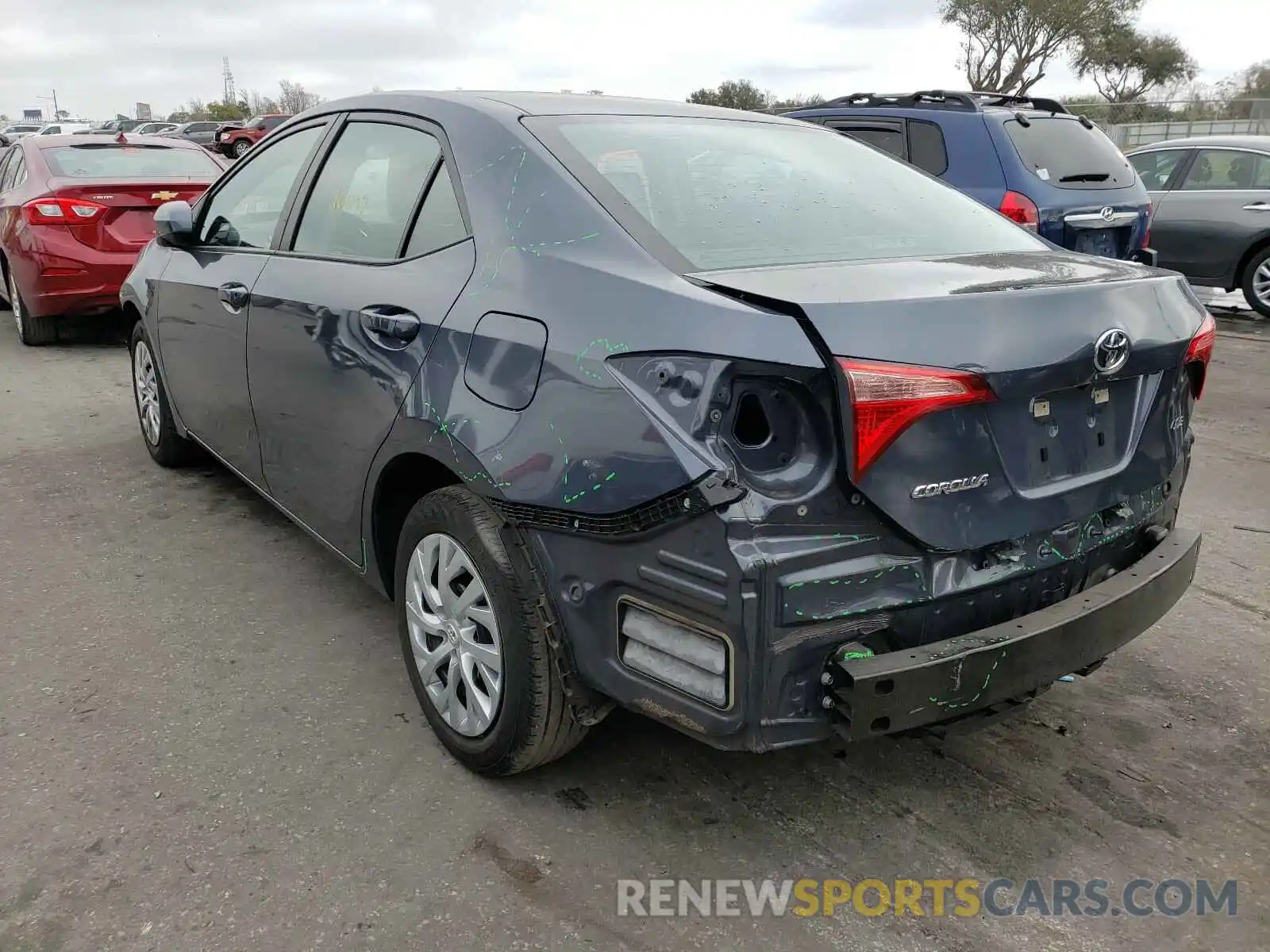 3 Photograph of a damaged car 5YFBURHE3KP945602 TOYOTA COROLLA 2019