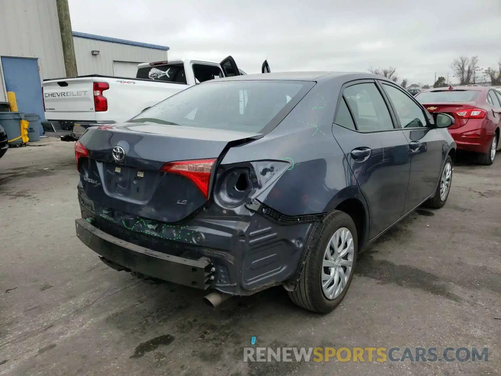 4 Photograph of a damaged car 5YFBURHE3KP945602 TOYOTA COROLLA 2019