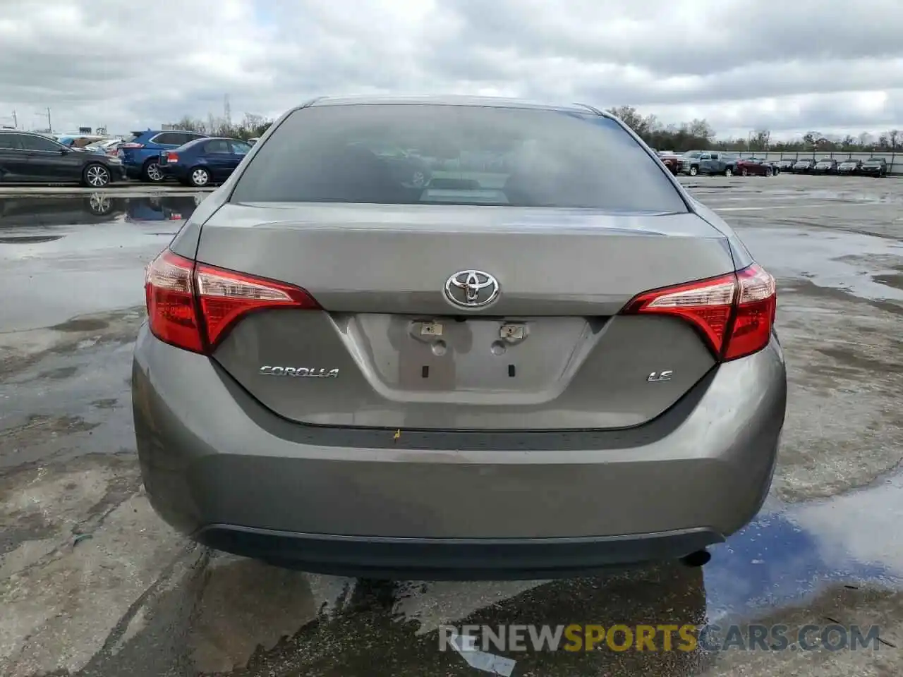 6 Photograph of a damaged car 5YFBURHE3KP946541 TOYOTA COROLLA 2019