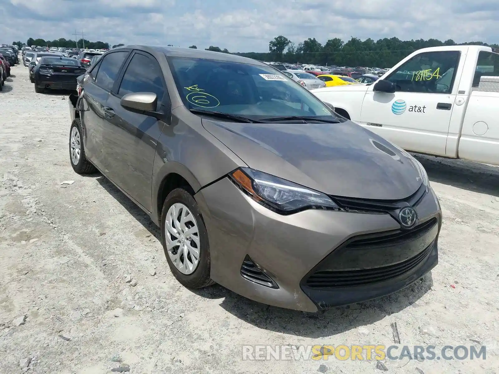 1 Photograph of a damaged car 5YFBURHE3KP946877 TOYOTA COROLLA 2019