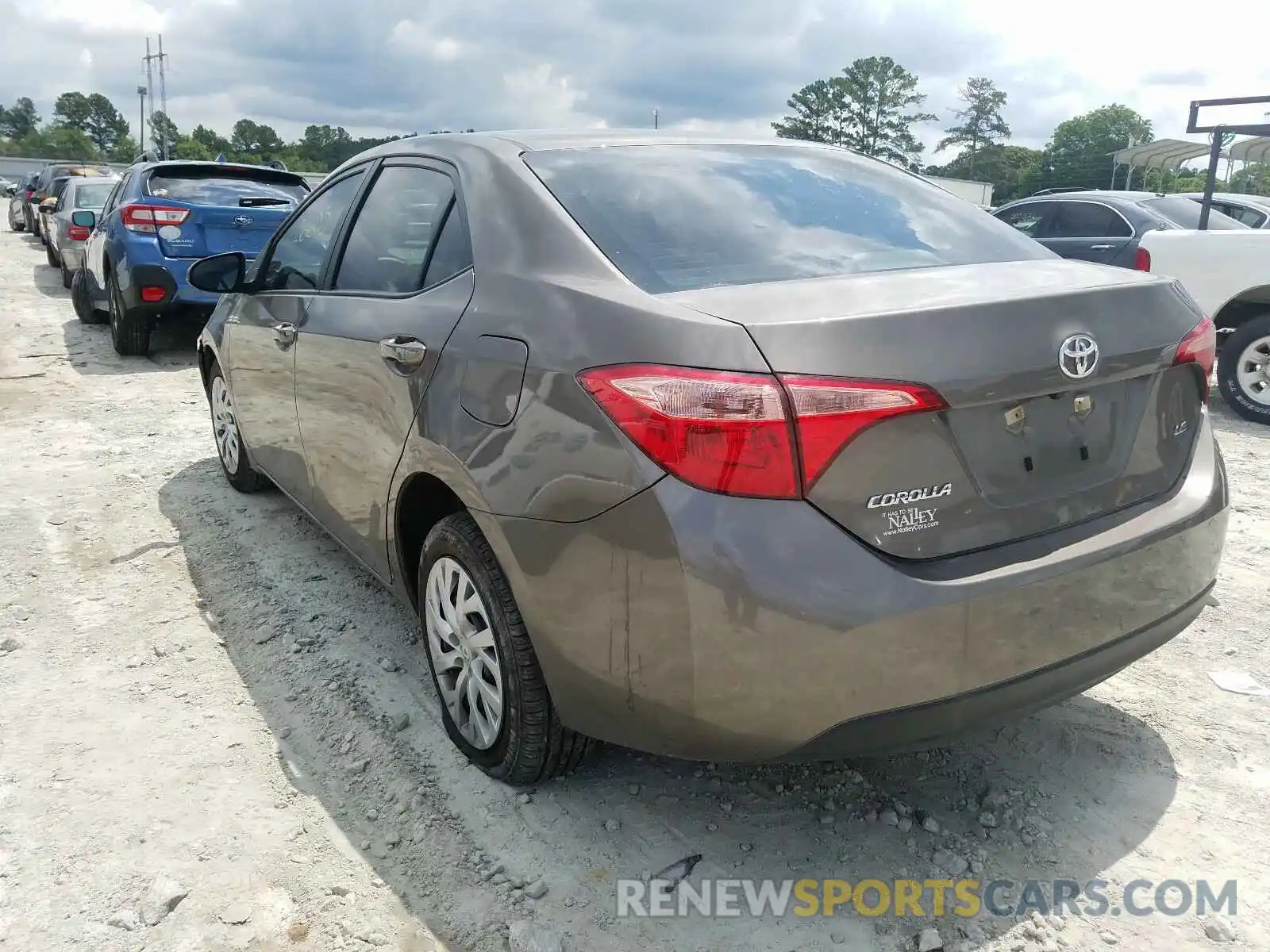 3 Photograph of a damaged car 5YFBURHE3KP946877 TOYOTA COROLLA 2019