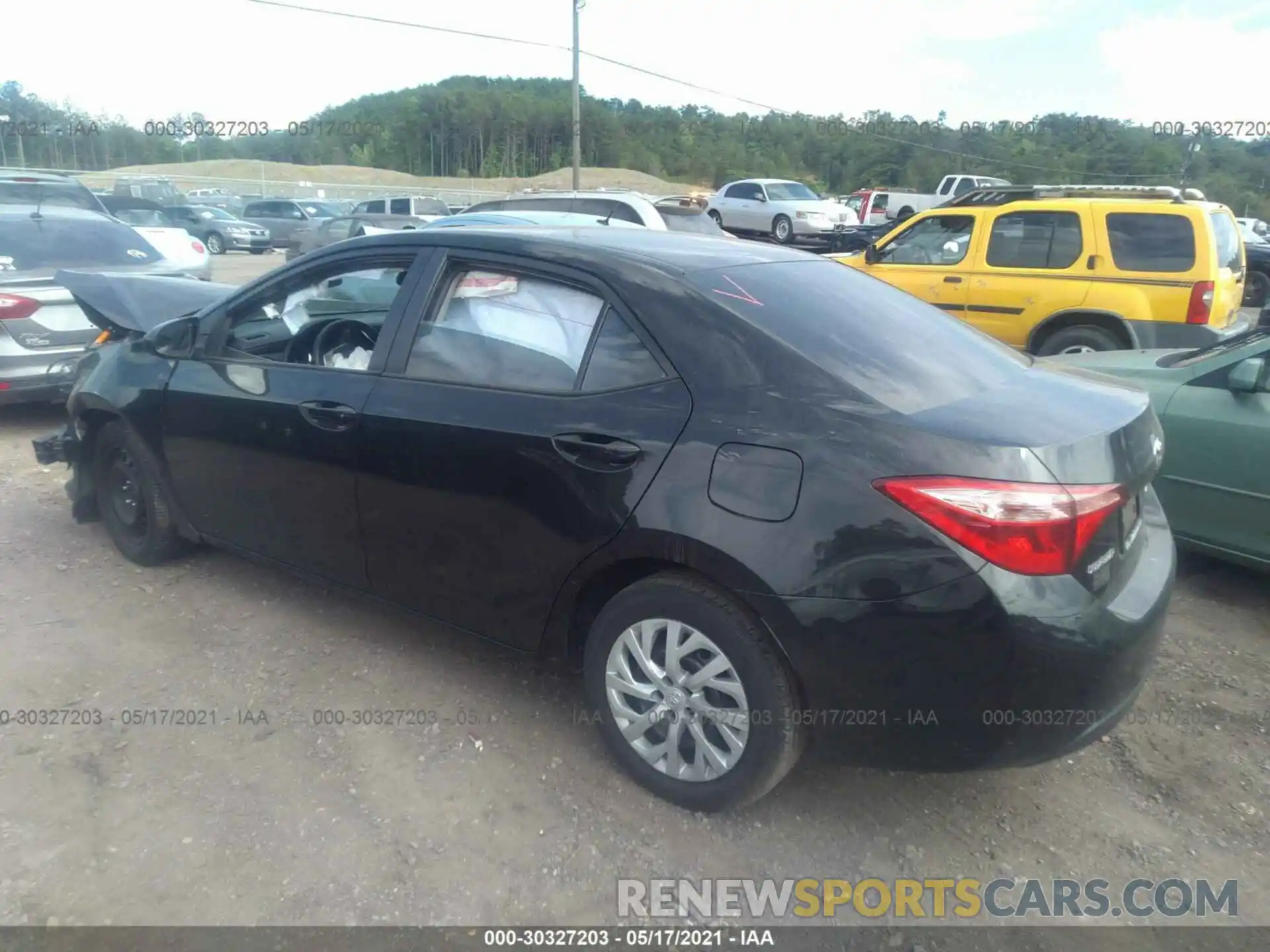 3 Photograph of a damaged car 5YFBURHE3KP948113 TOYOTA COROLLA 2019