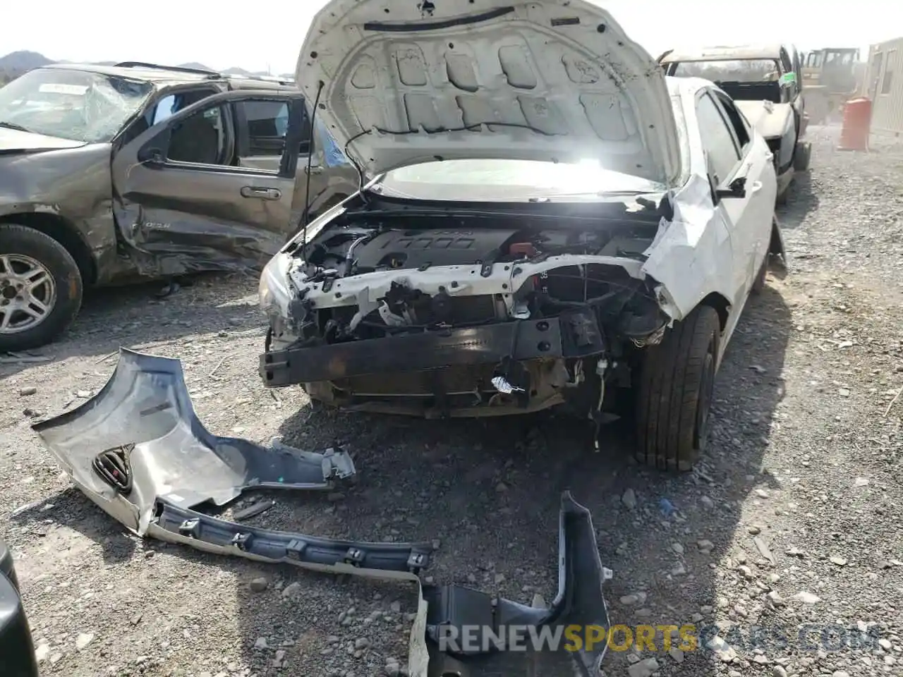 9 Photograph of a damaged car 5YFBURHE3KP948418 TOYOTA COROLLA 2019