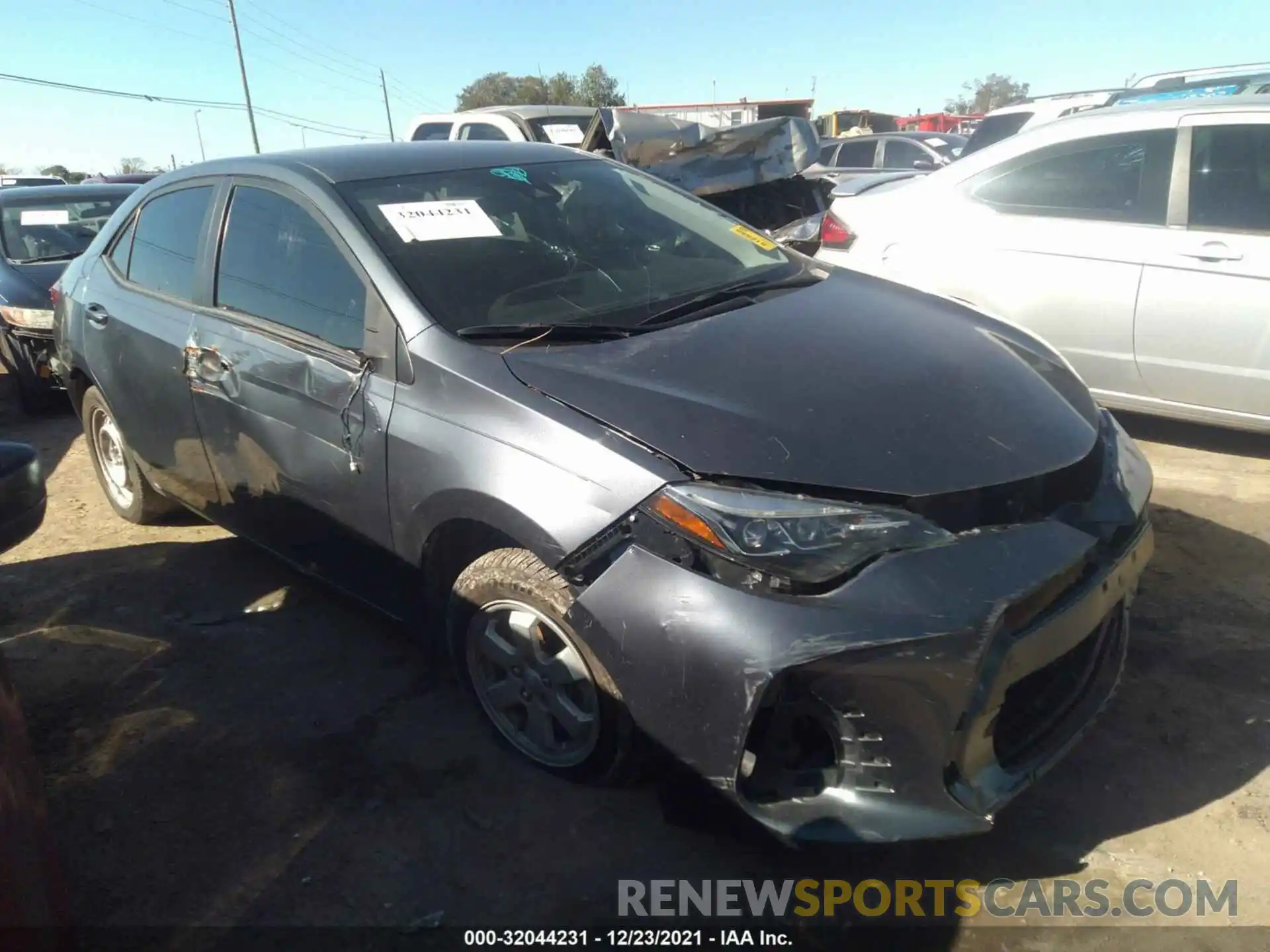 1 Photograph of a damaged car 5YFBURHE4KP856332 TOYOTA COROLLA 2019