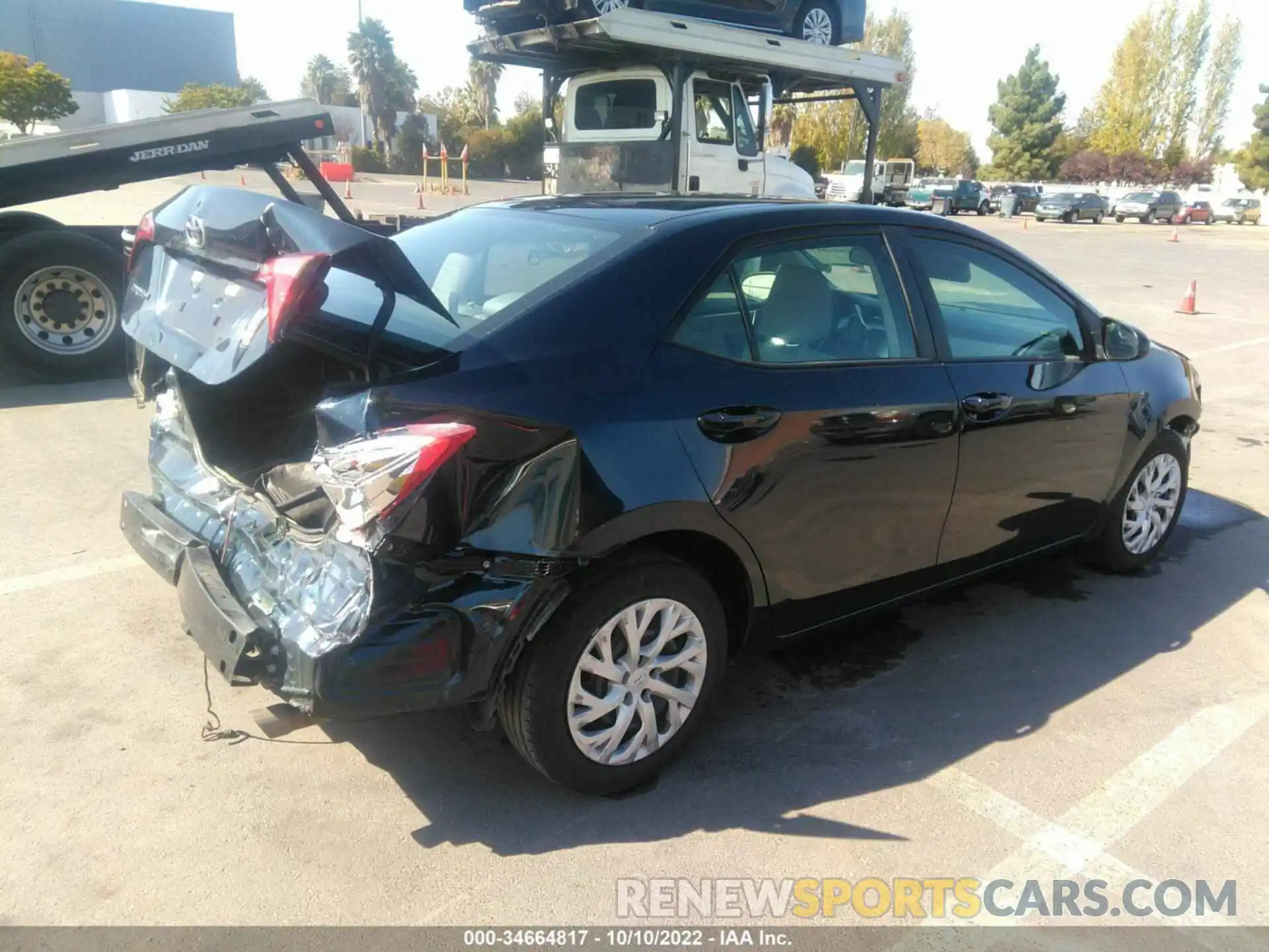 4 Photograph of a damaged car 5YFBURHE4KP856640 TOYOTA COROLLA 2019