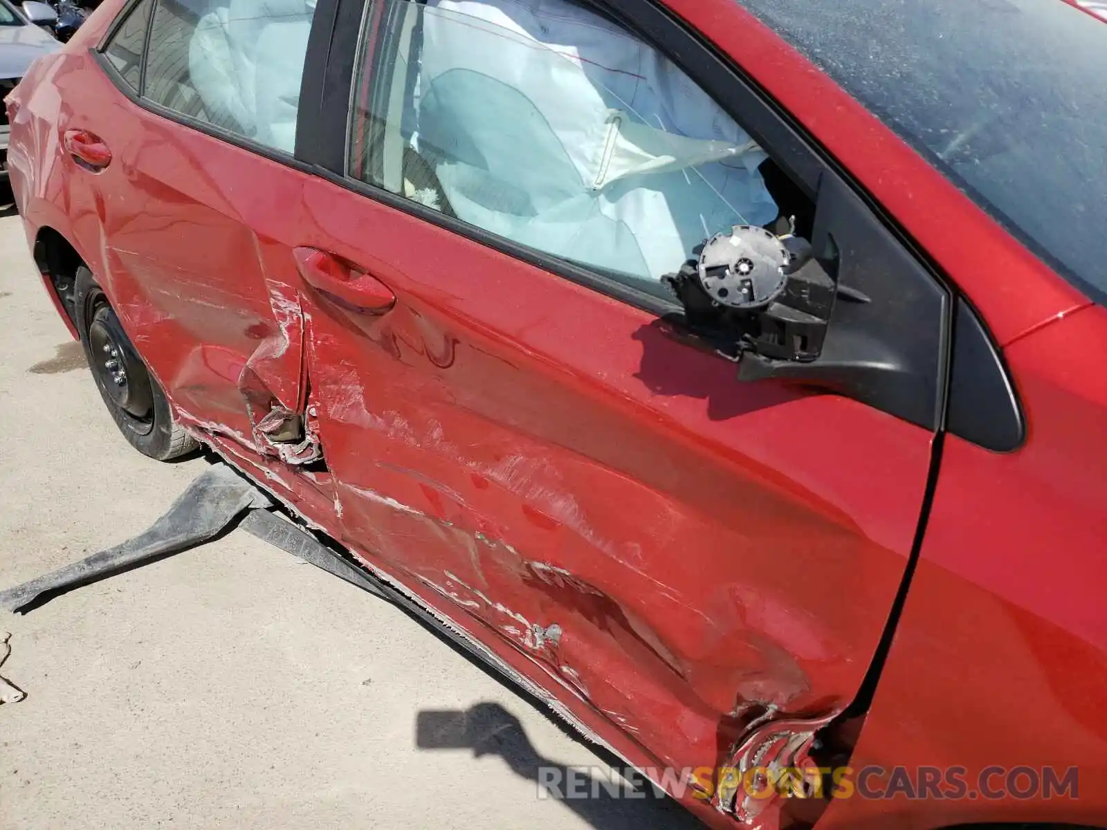 9 Photograph of a damaged car 5YFBURHE4KP857254 TOYOTA COROLLA 2019