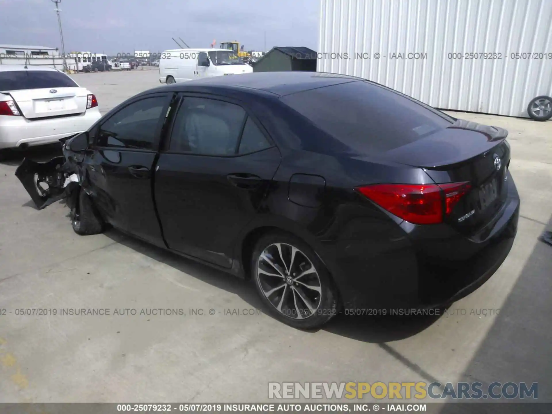 3 Photograph of a damaged car 5YFBURHE4KP858341 TOYOTA COROLLA 2019