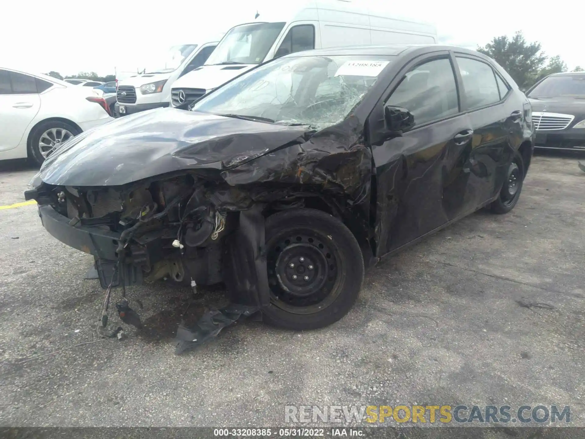 2 Photograph of a damaged car 5YFBURHE4KP858369 TOYOTA COROLLA 2019