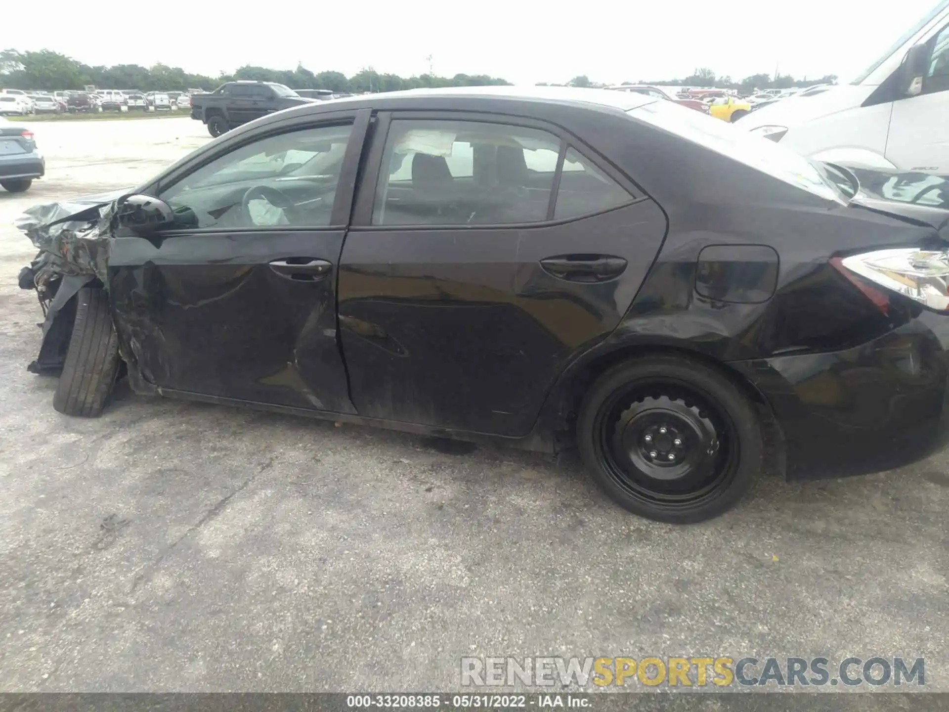 6 Photograph of a damaged car 5YFBURHE4KP858369 TOYOTA COROLLA 2019