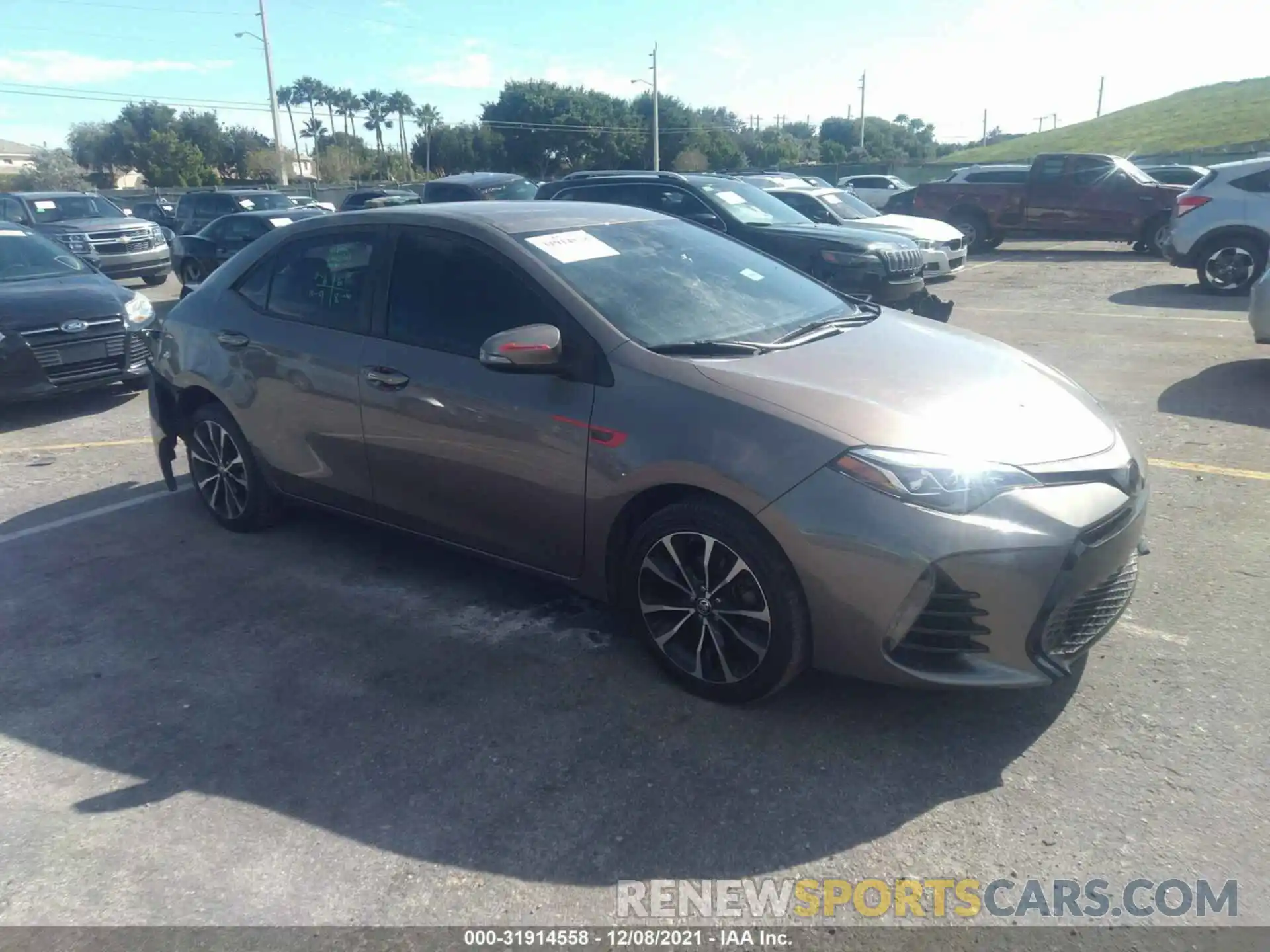 1 Photograph of a damaged car 5YFBURHE4KP858596 TOYOTA COROLLA 2019