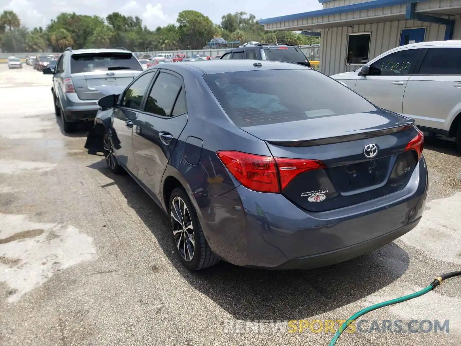 3 Photograph of a damaged car 5YFBURHE4KP858629 TOYOTA COROLLA 2019