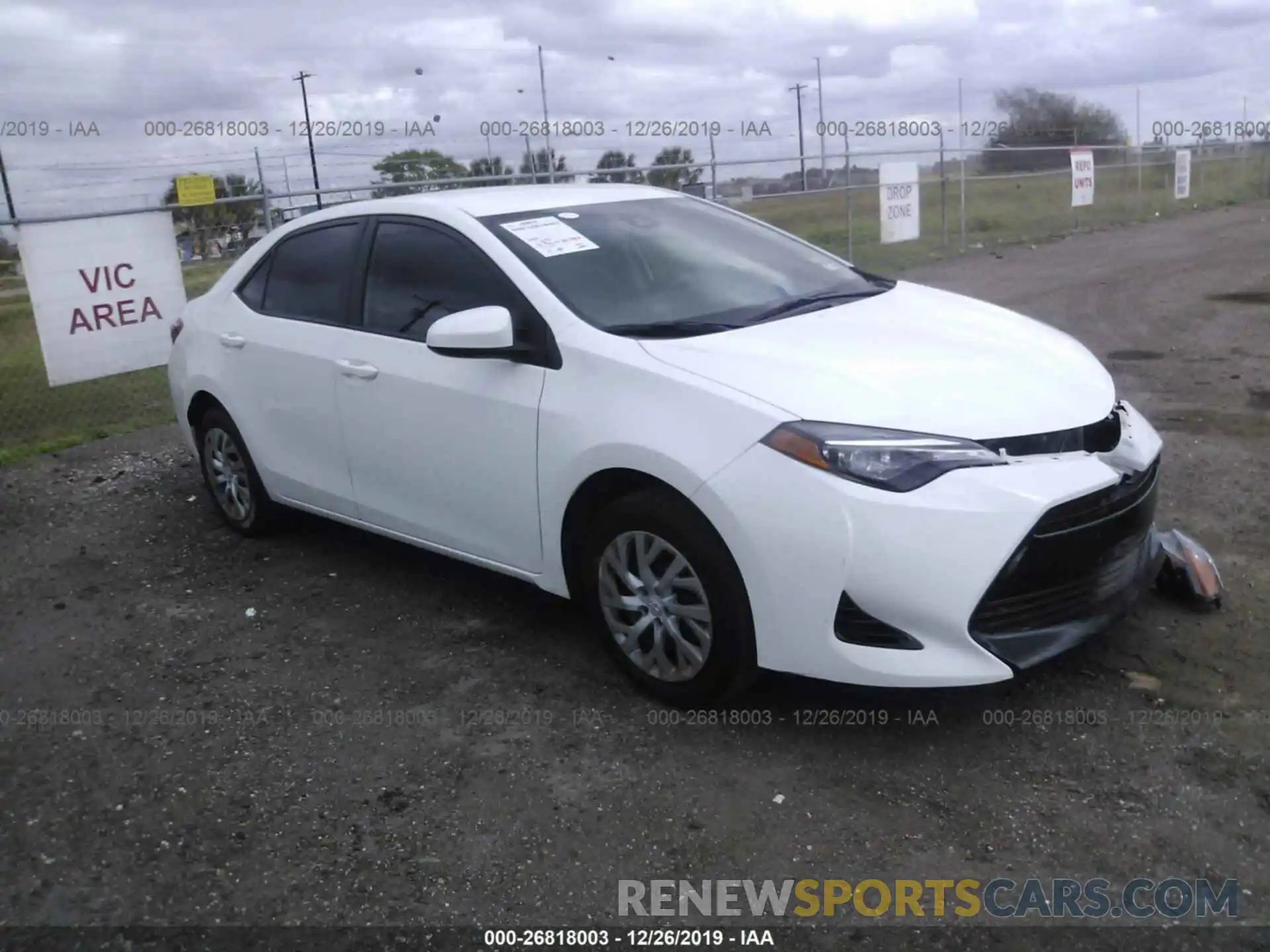 1 Photograph of a damaged car 5YFBURHE4KP859358 TOYOTA COROLLA 2019