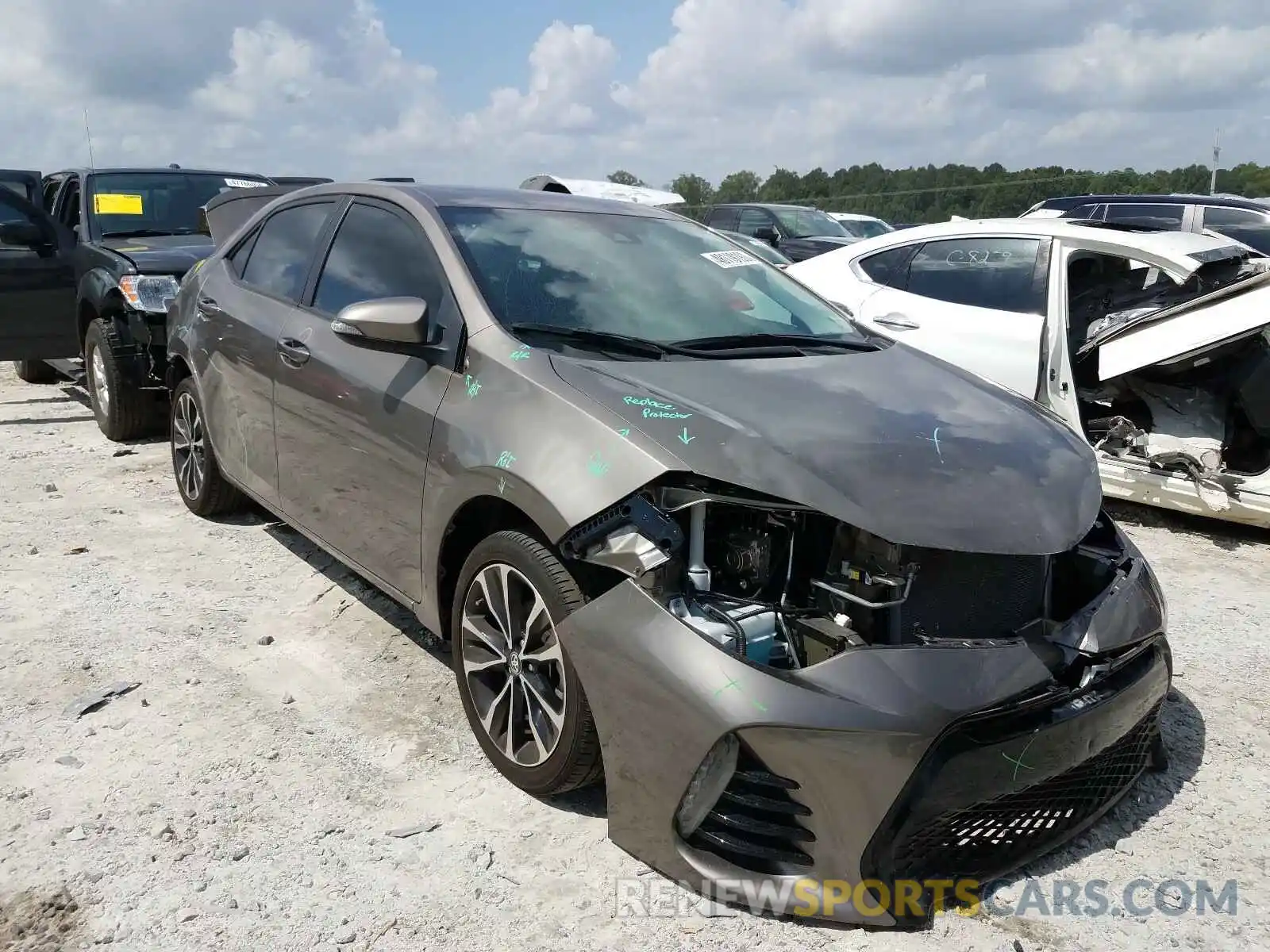 1 Photograph of a damaged car 5YFBURHE4KP861157 TOYOTA COROLLA 2019