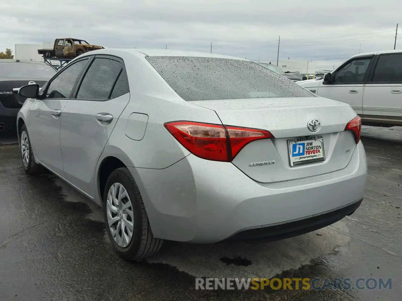 3 Photograph of a damaged car 5YFBURHE4KP861546 TOYOTA COROLLA 2019