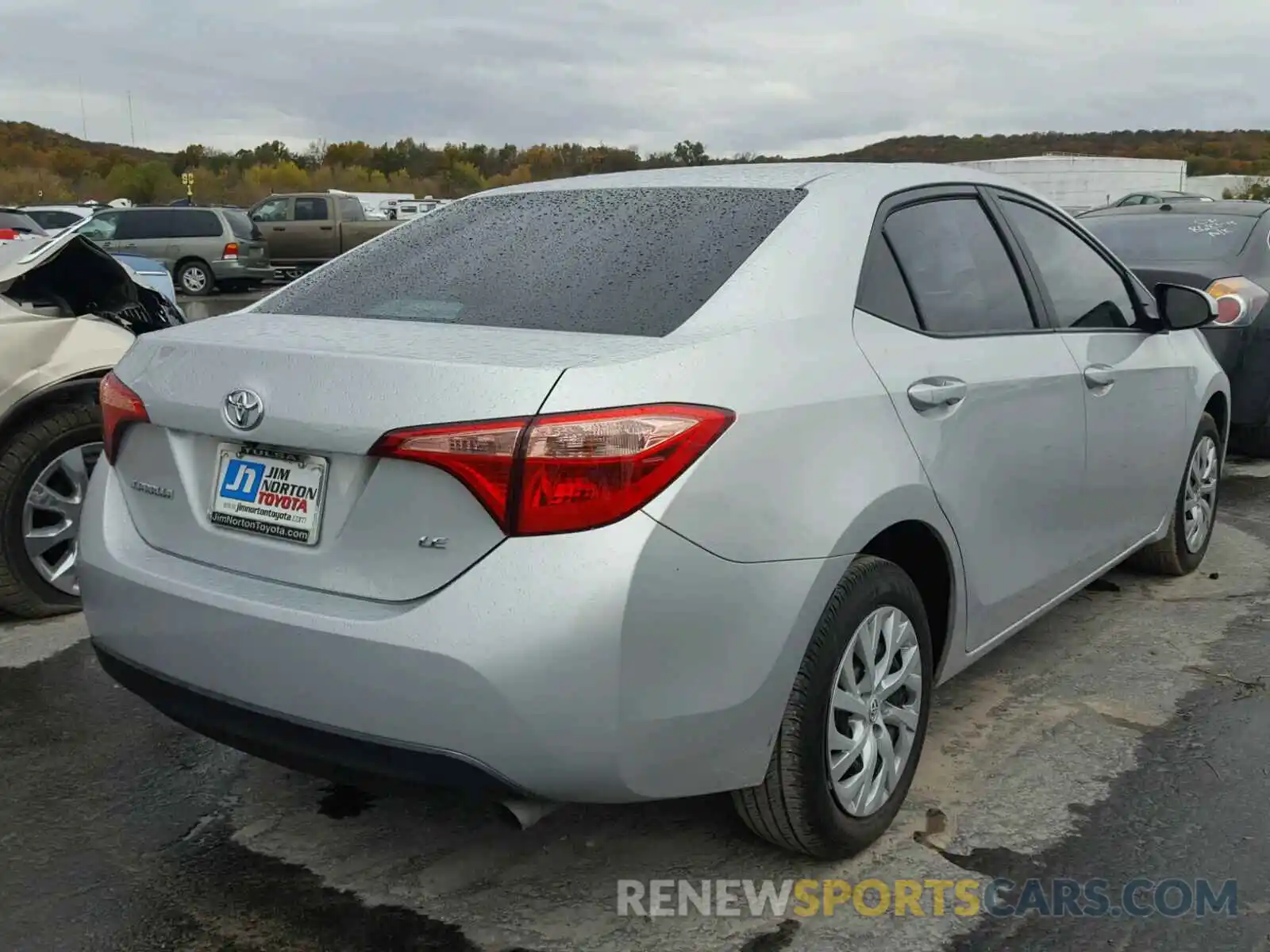 4 Photograph of a damaged car 5YFBURHE4KP861546 TOYOTA COROLLA 2019