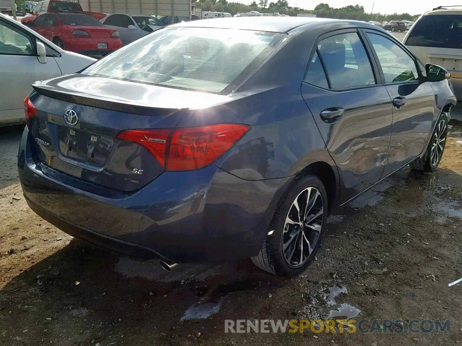 4 Photograph of a damaged car 5YFBURHE4KP862261 TOYOTA COROLLA 2019