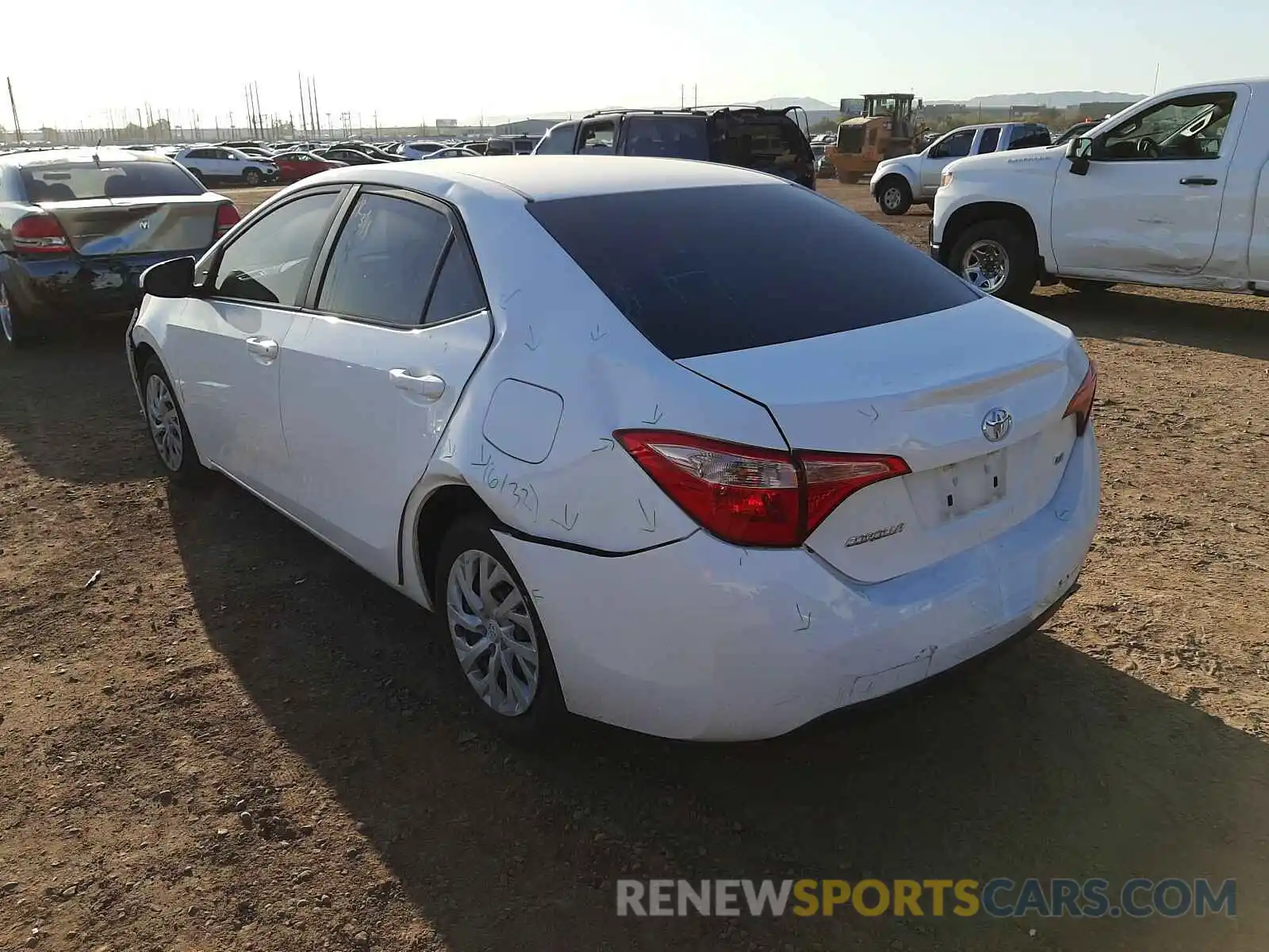 3 Photograph of a damaged car 5YFBURHE4KP862602 TOYOTA COROLLA 2019