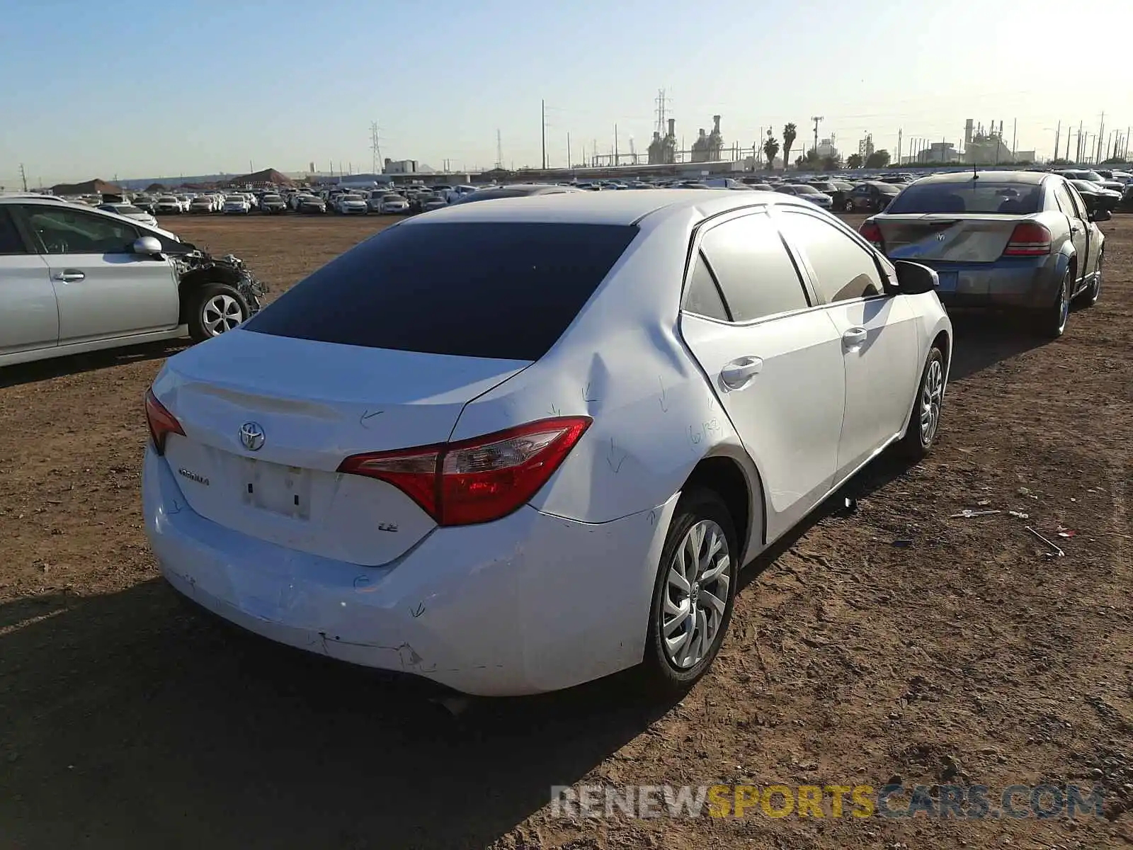 4 Photograph of a damaged car 5YFBURHE4KP862602 TOYOTA COROLLA 2019