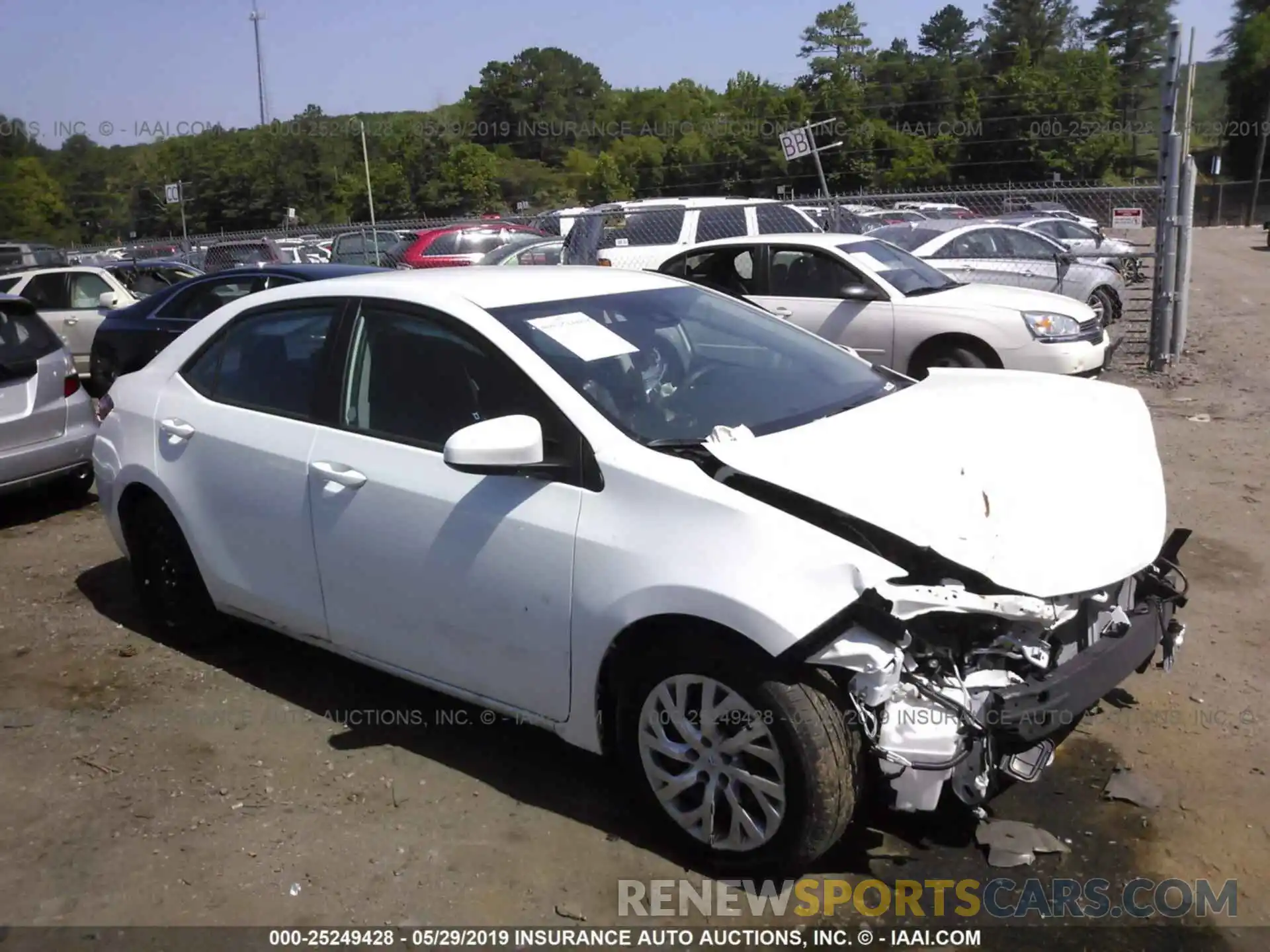 1 Photograph of a damaged car 5YFBURHE4KP862793 TOYOTA COROLLA 2019