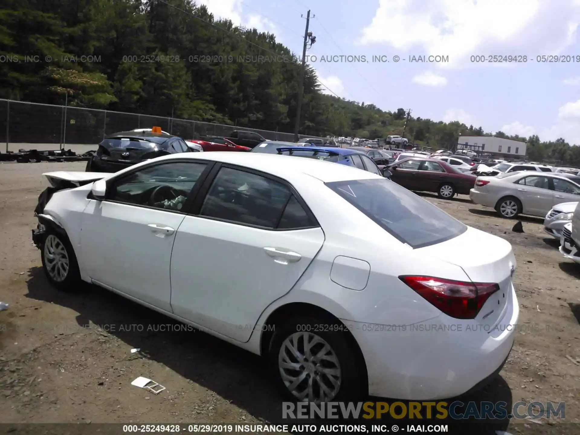 3 Photograph of a damaged car 5YFBURHE4KP862793 TOYOTA COROLLA 2019