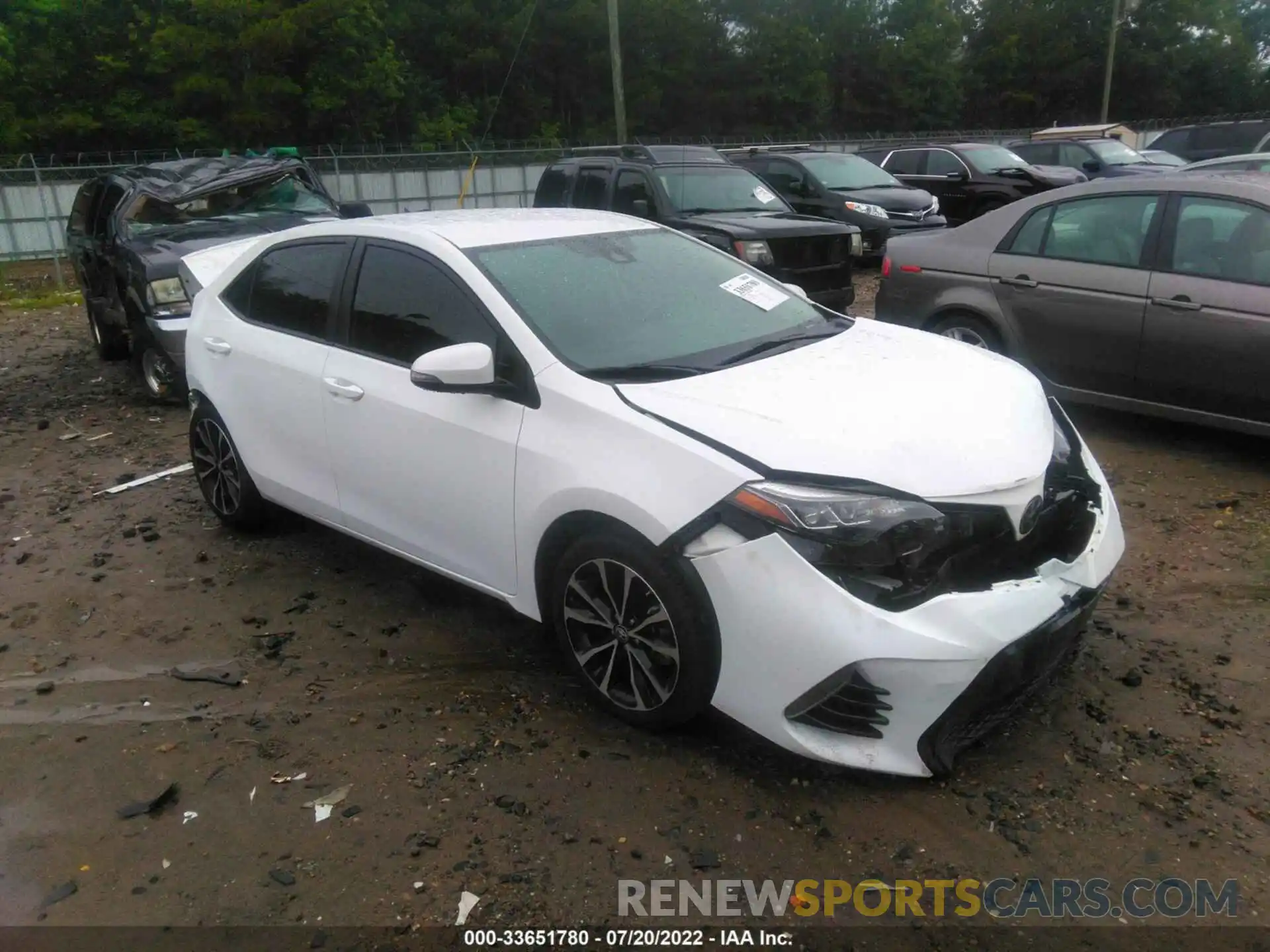 1 Photograph of a damaged car 5YFBURHE4KP863328 TOYOTA COROLLA 2019