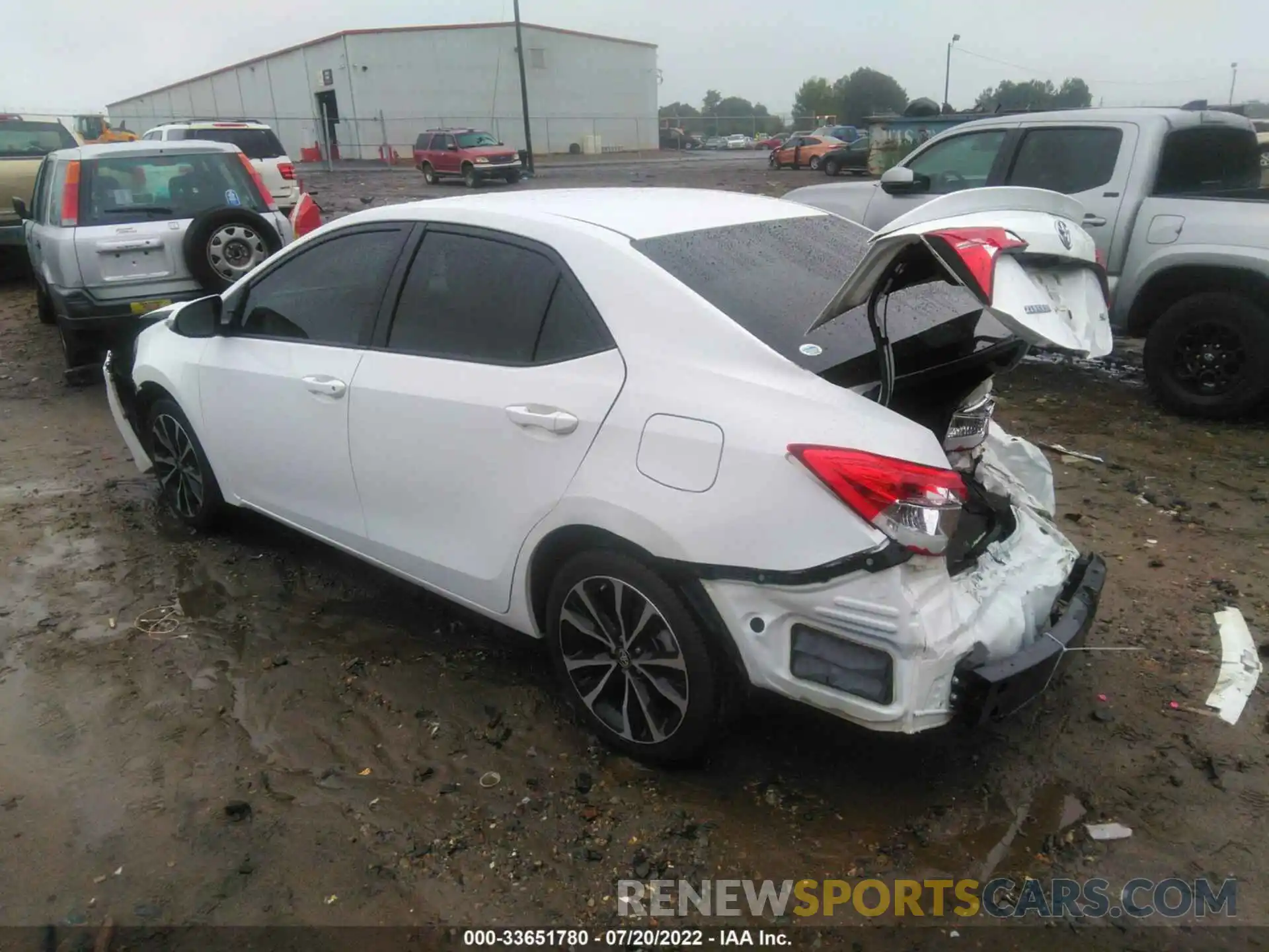 3 Photograph of a damaged car 5YFBURHE4KP863328 TOYOTA COROLLA 2019