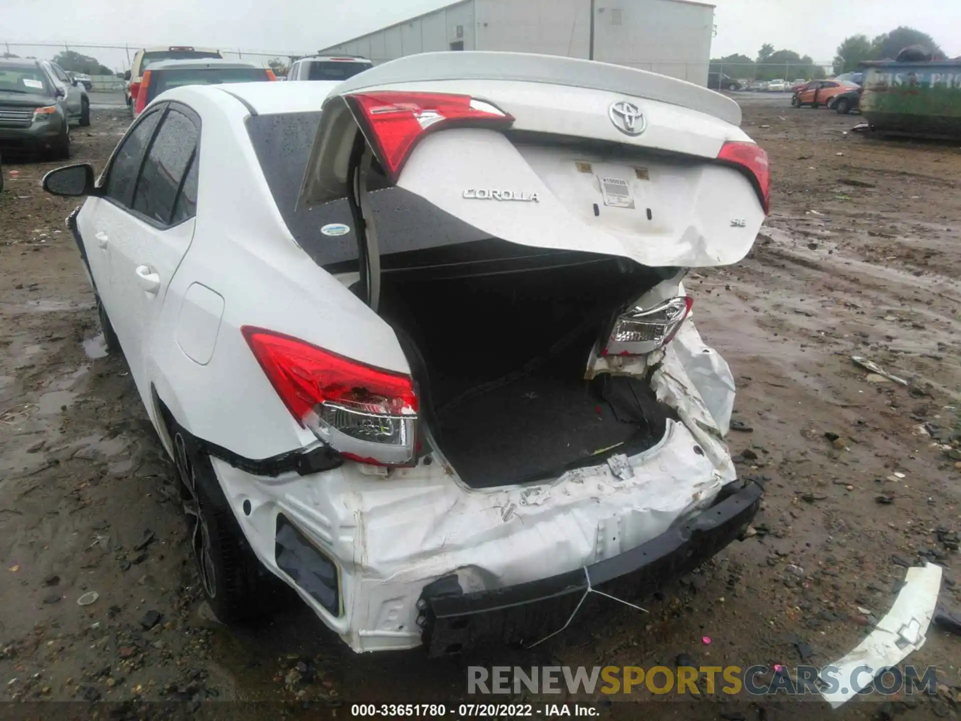 6 Photograph of a damaged car 5YFBURHE4KP863328 TOYOTA COROLLA 2019