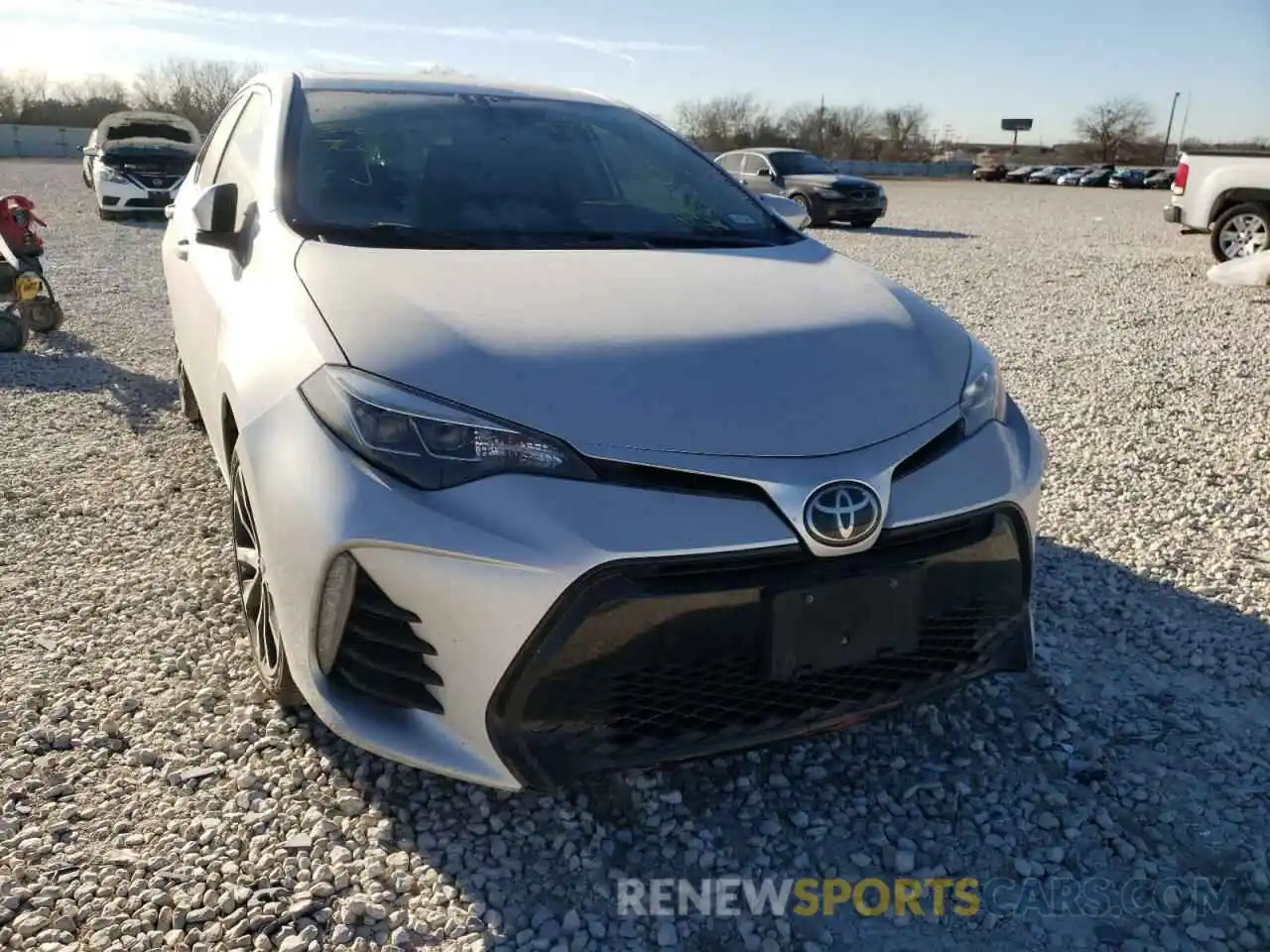 9 Photograph of a damaged car 5YFBURHE4KP864981 TOYOTA COROLLA 2019