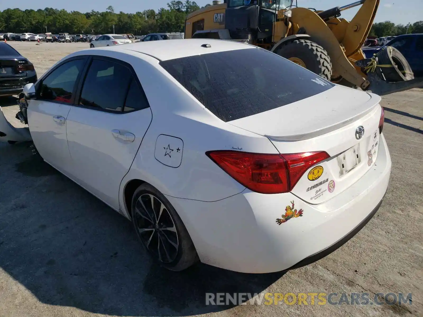 3 Photograph of a damaged car 5YFBURHE4KP865290 TOYOTA COROLLA 2019