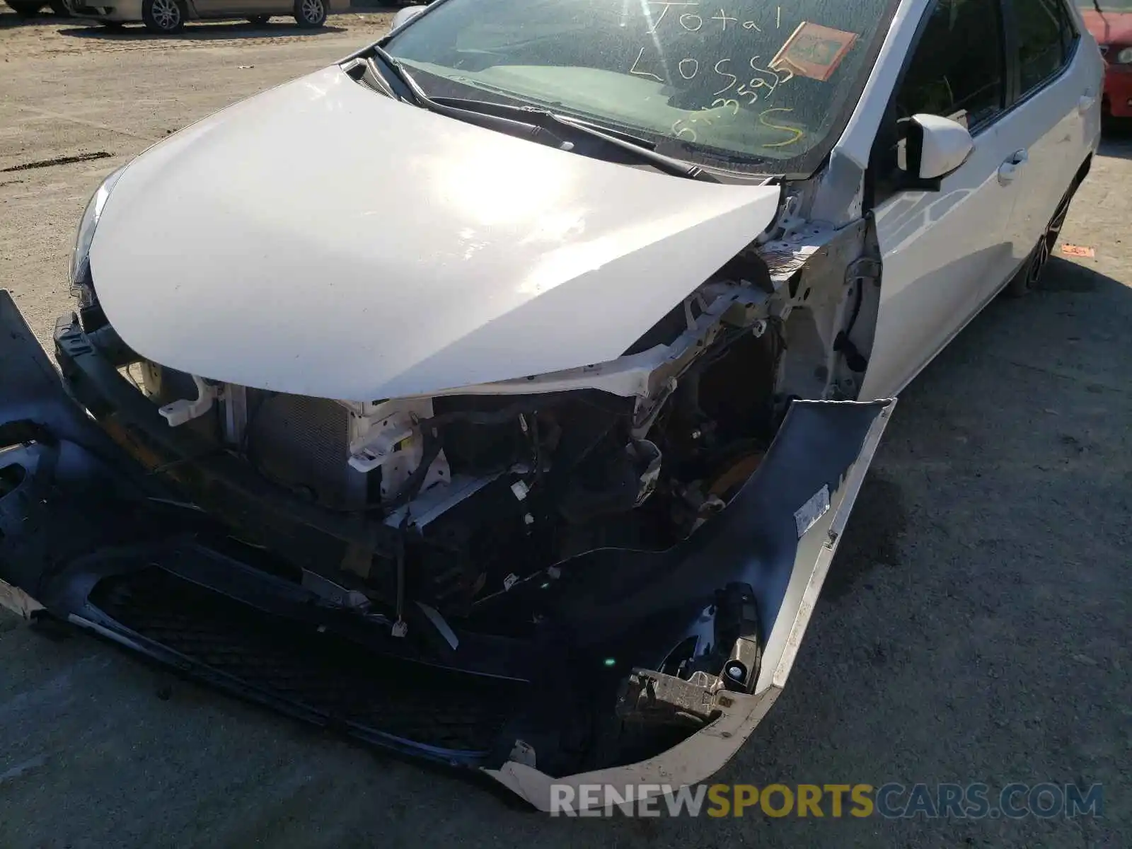 9 Photograph of a damaged car 5YFBURHE4KP865290 TOYOTA COROLLA 2019