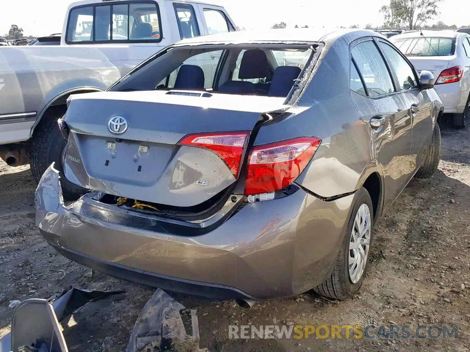 4 Photograph of a damaged car 5YFBURHE4KP865435 TOYOTA COROLLA 2019