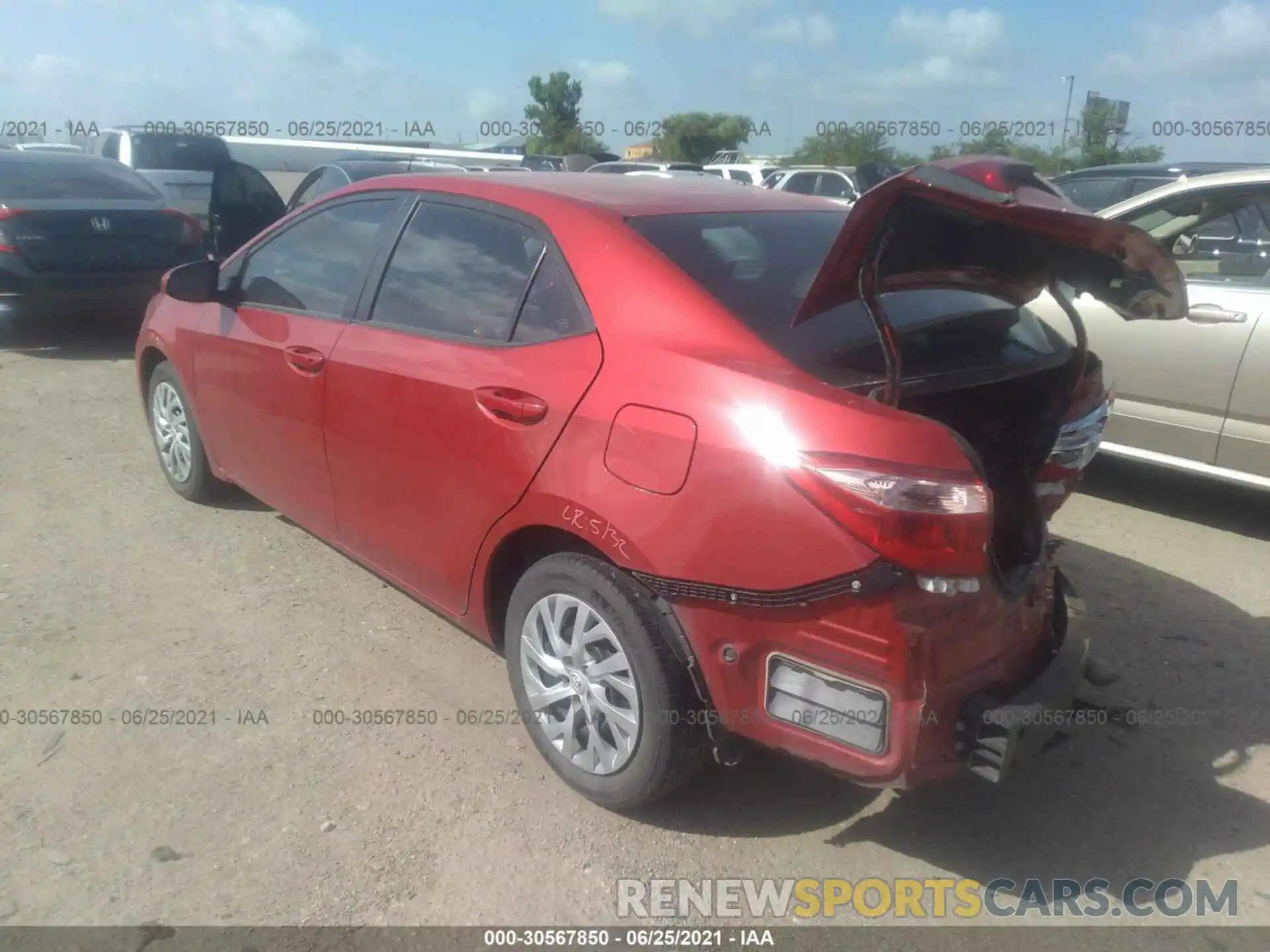 3 Photograph of a damaged car 5YFBURHE4KP866388 TOYOTA COROLLA 2019