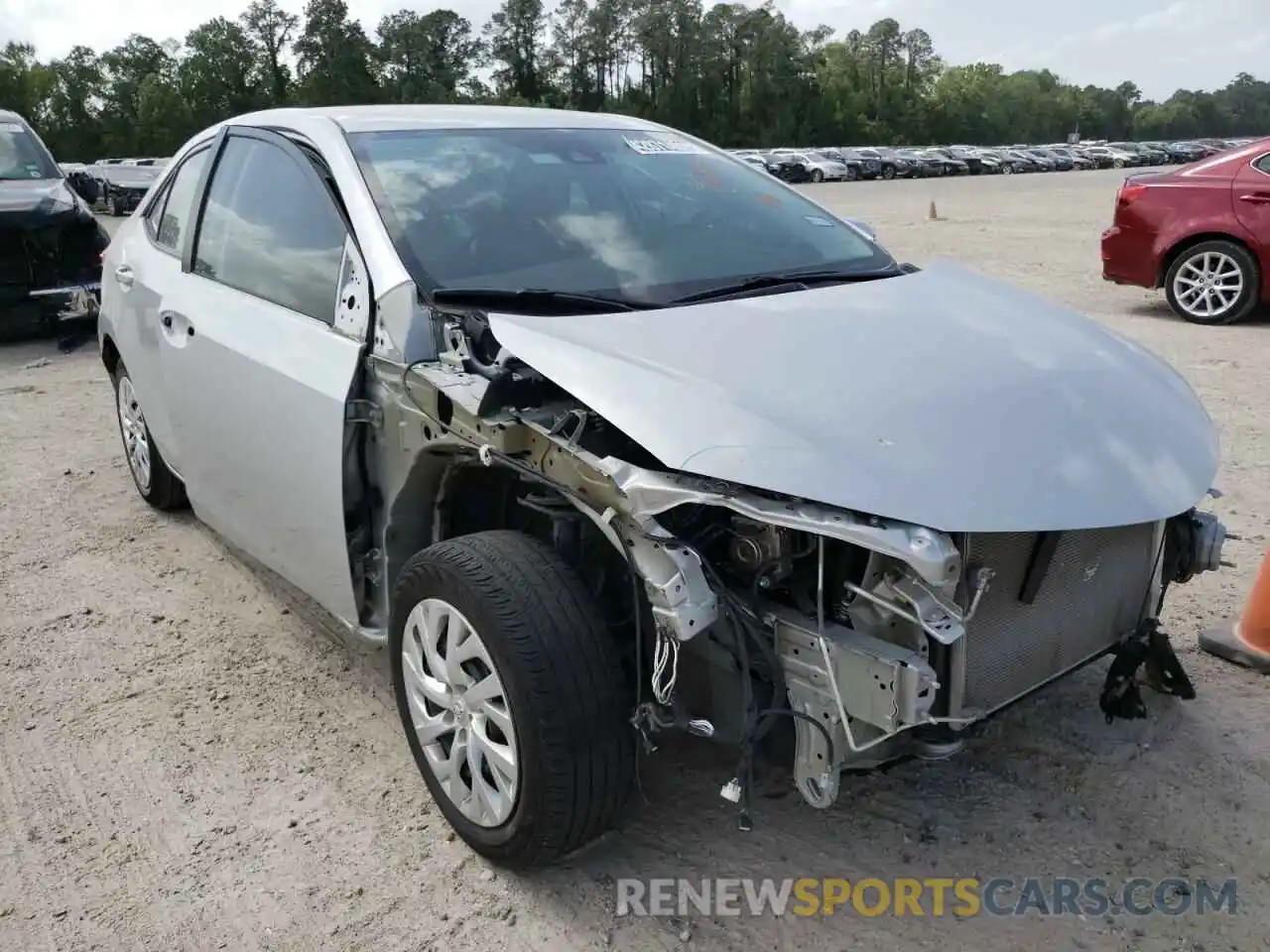 1 Photograph of a damaged car 5YFBURHE4KP867072 TOYOTA COROLLA 2019