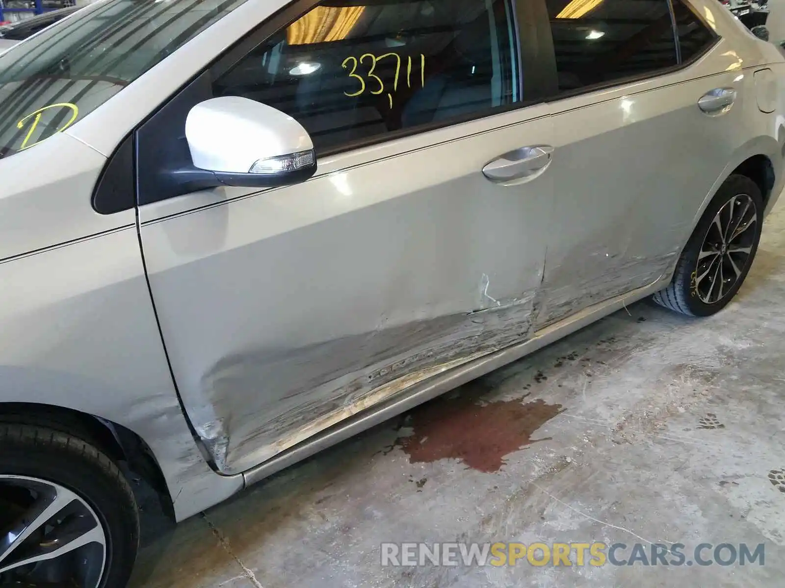 9 Photograph of a damaged car 5YFBURHE4KP867086 TOYOTA COROLLA 2019